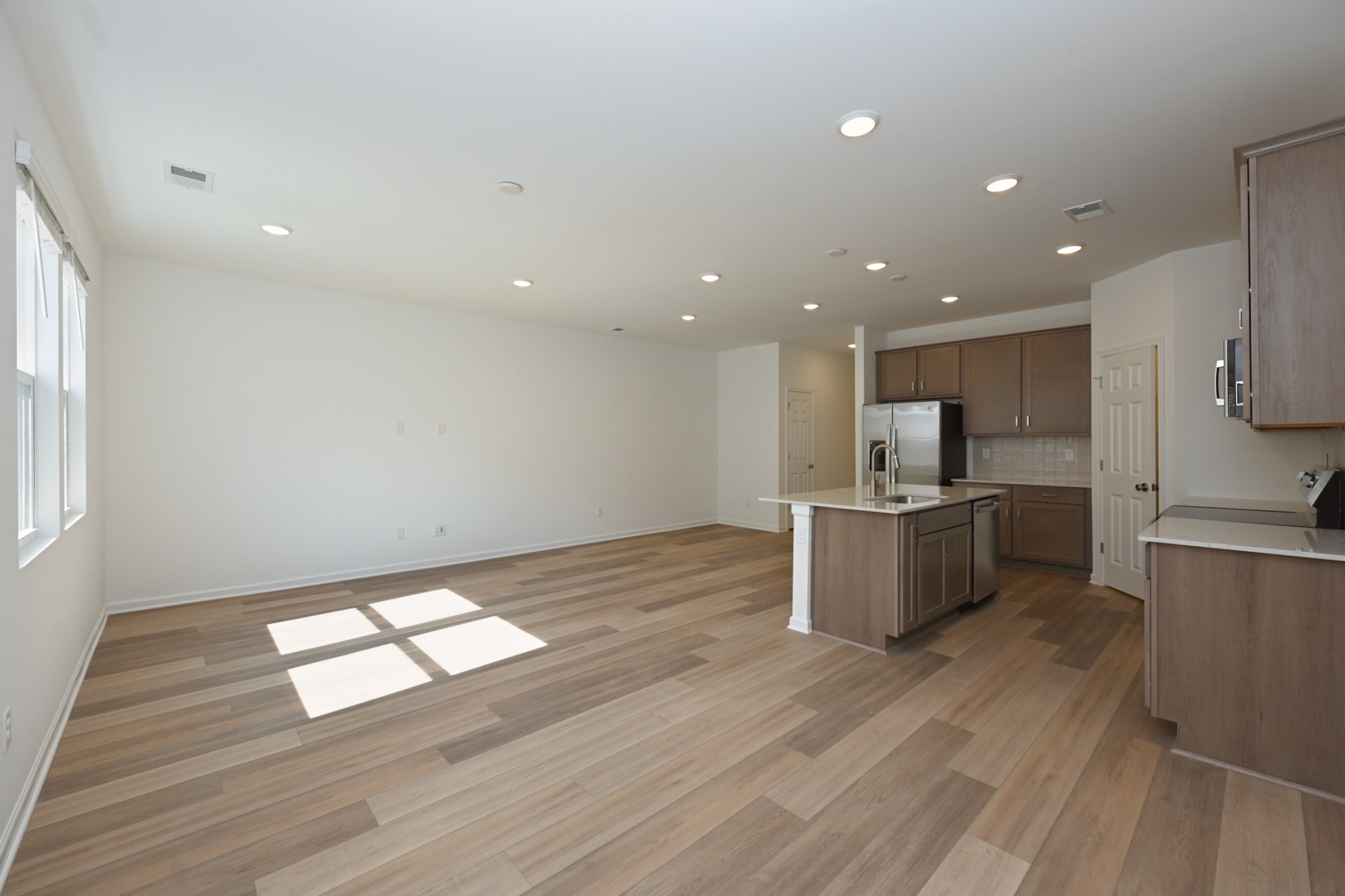 2900 Suzanne Landon Dr Unit: L5