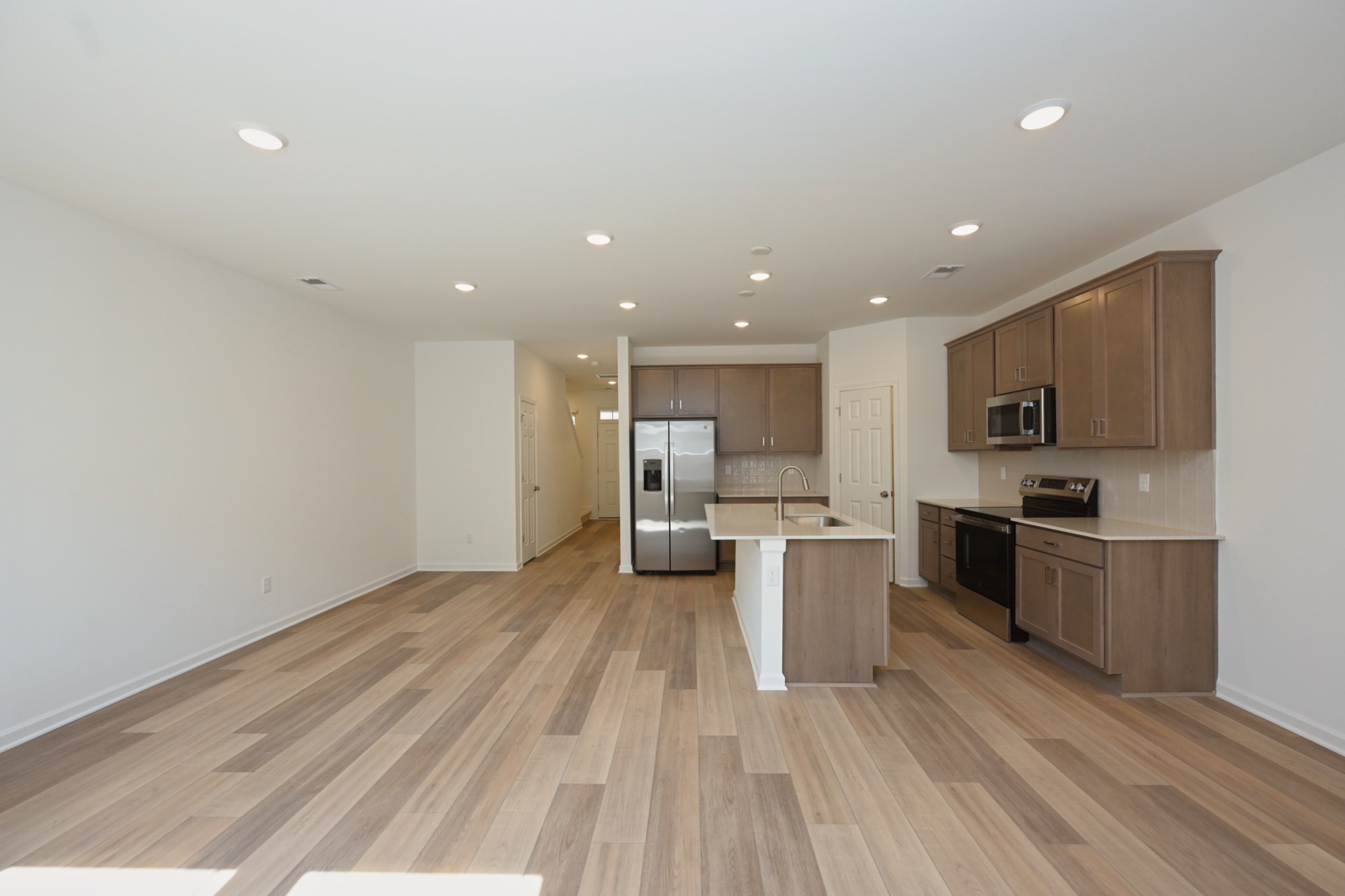 2900 Suzanne Landon Dr Unit: L5