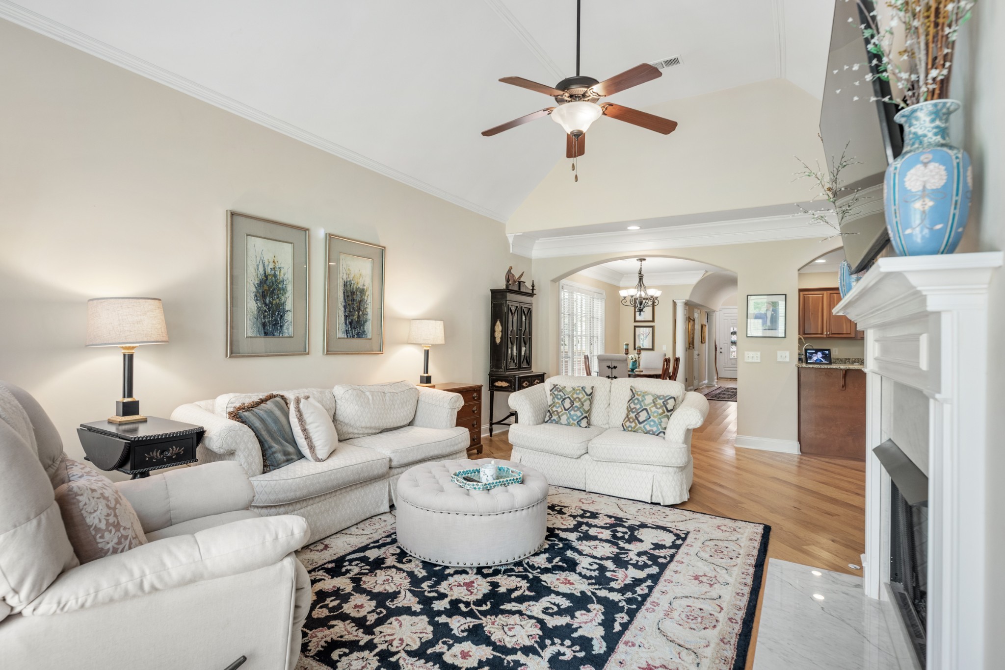 114 Nickolas Cir
