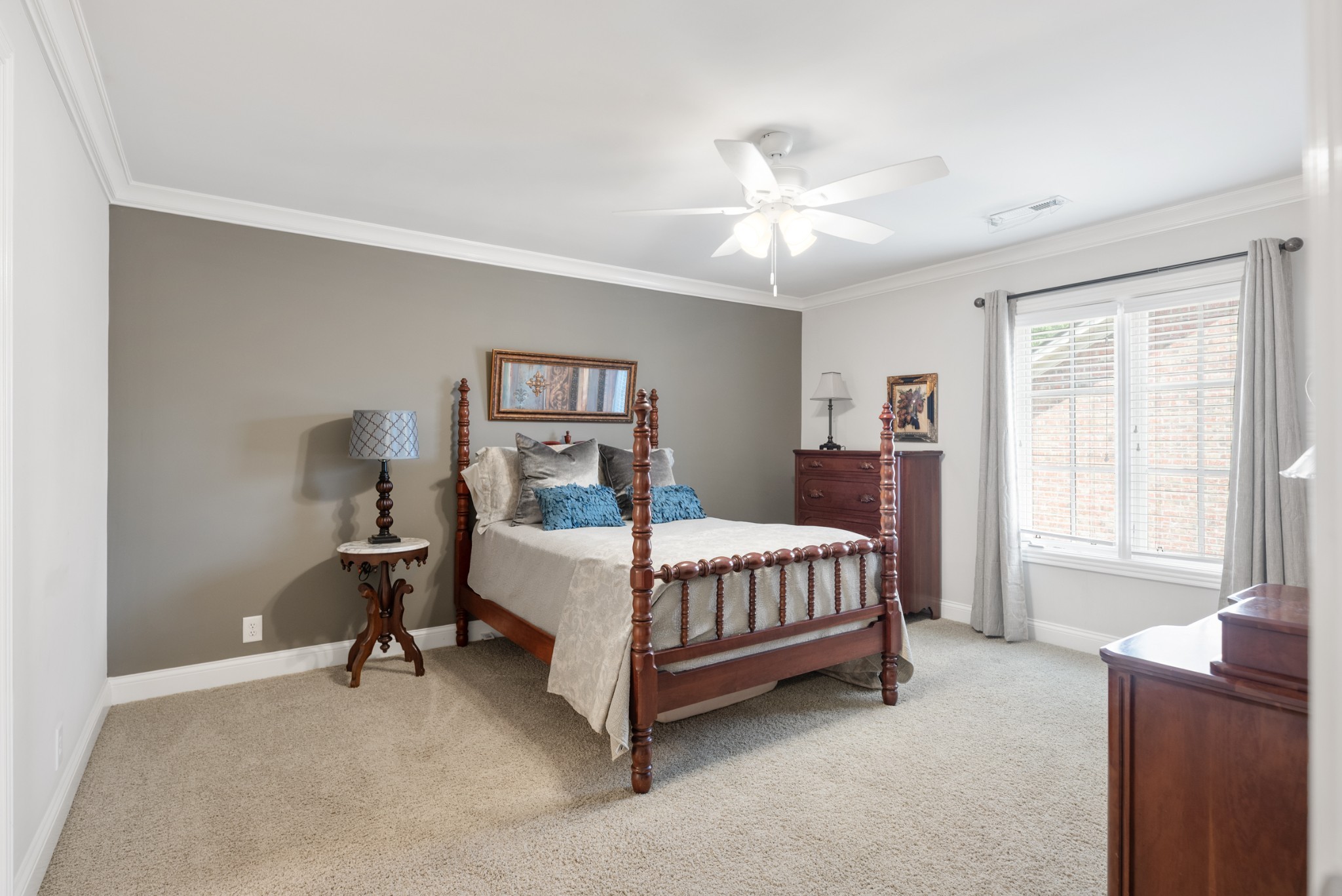 114 Nickolas Cir