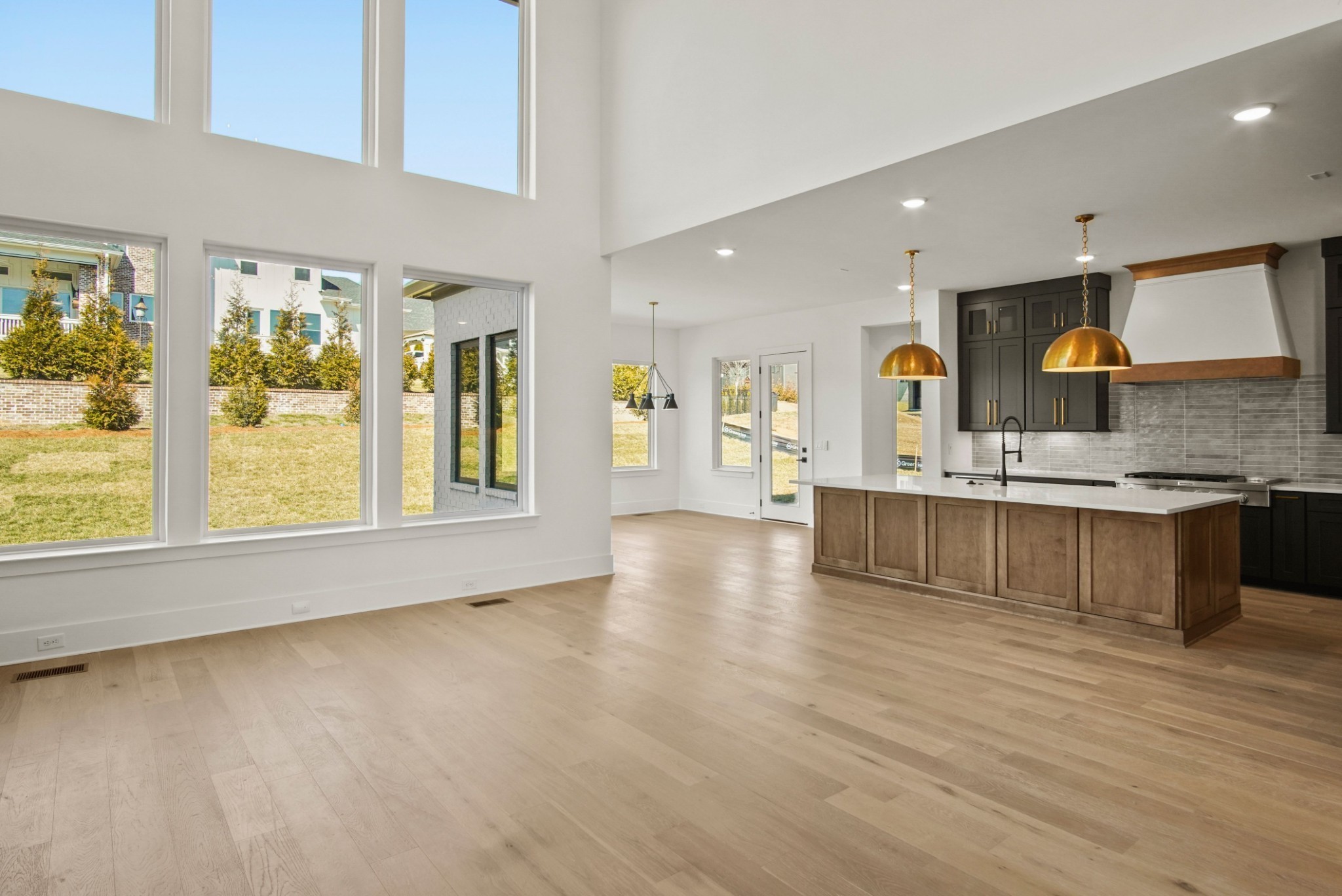 6029 Lookaway Cir