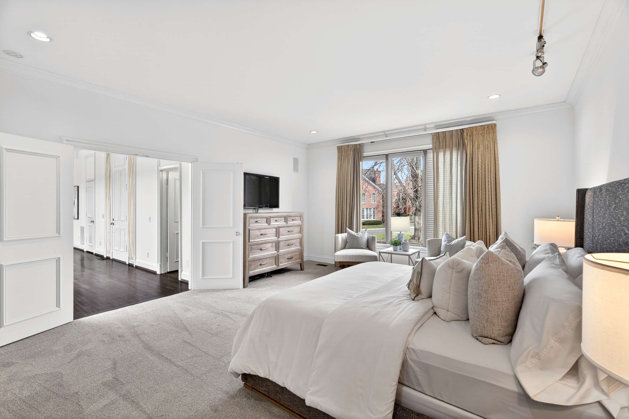 101 Abbottsford