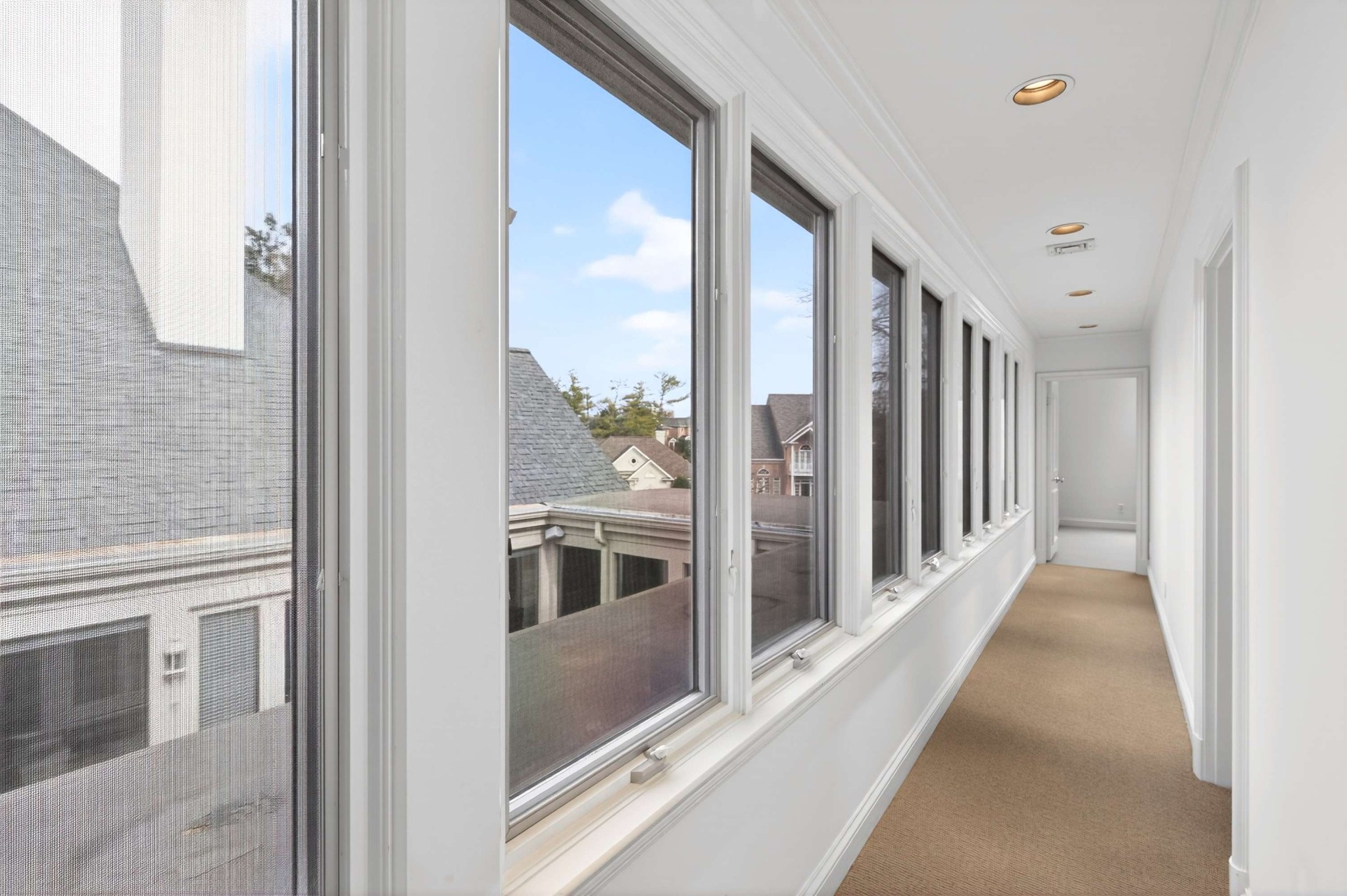 101 Abbottsford