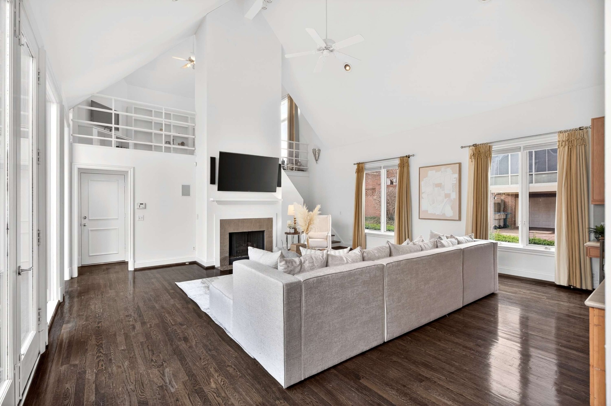 101 Abbottsford