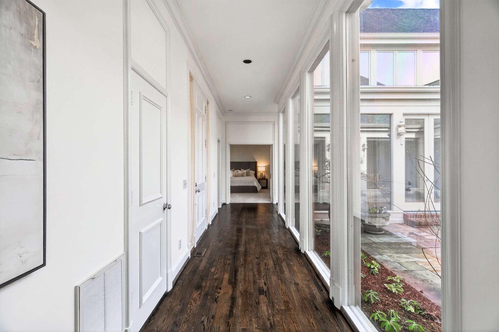 101 Abbottsford