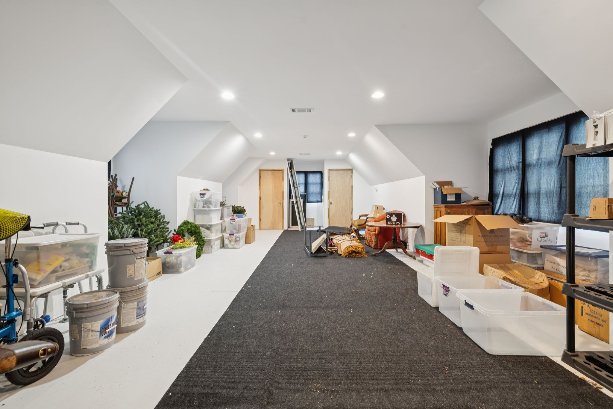 3309 Skyline Dr