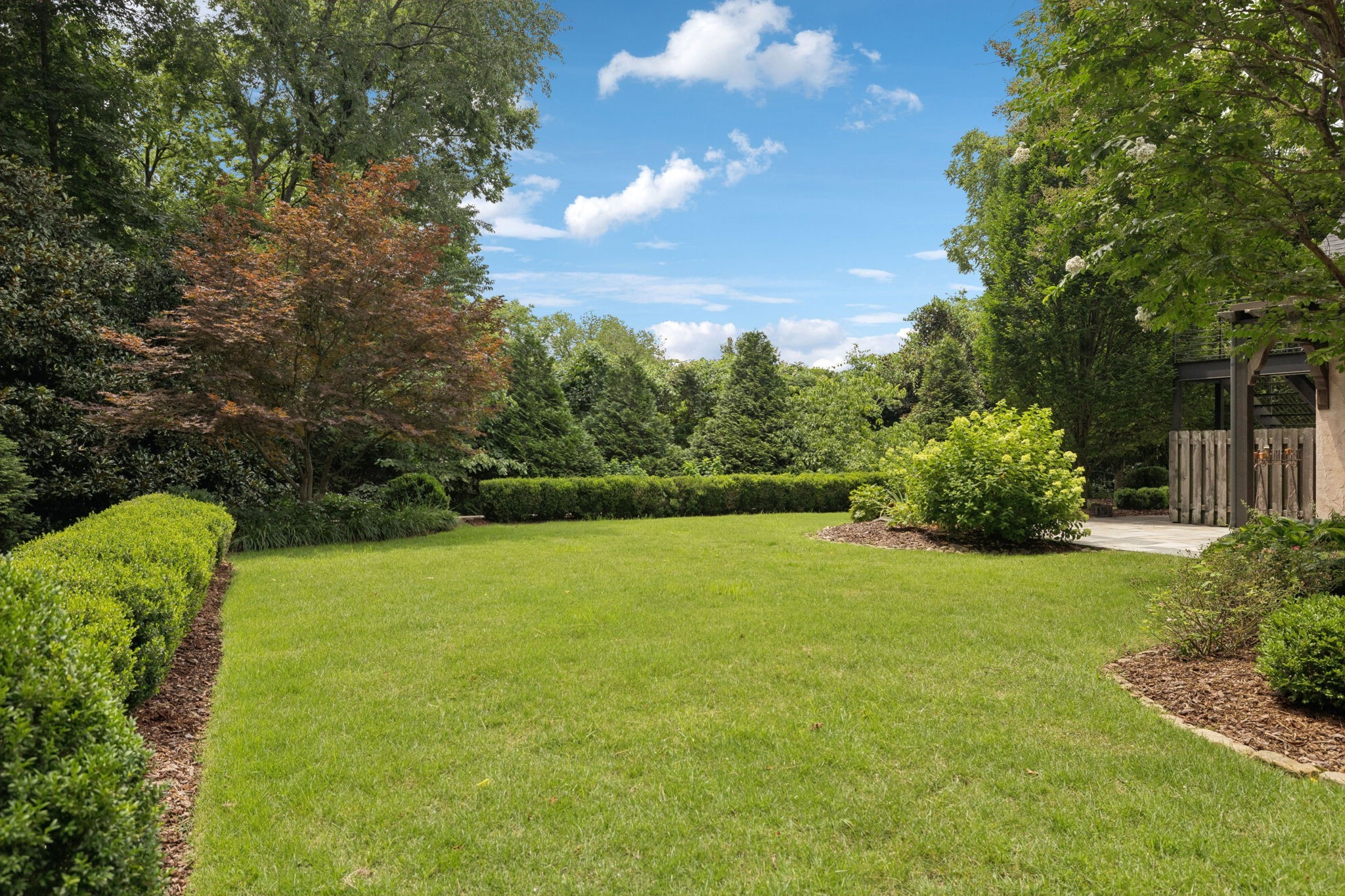 3309 Skyline Dr