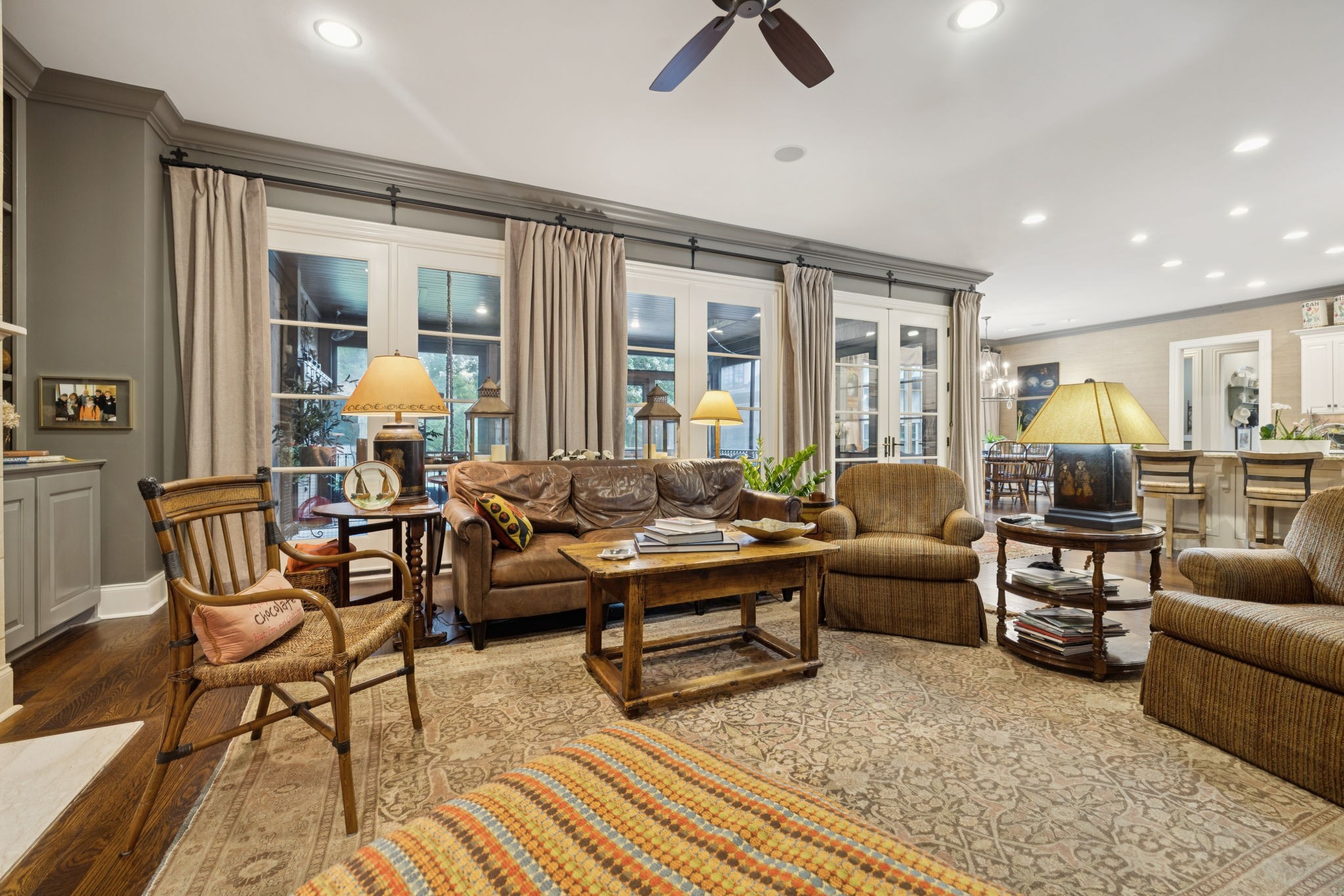 3309 Skyline Dr