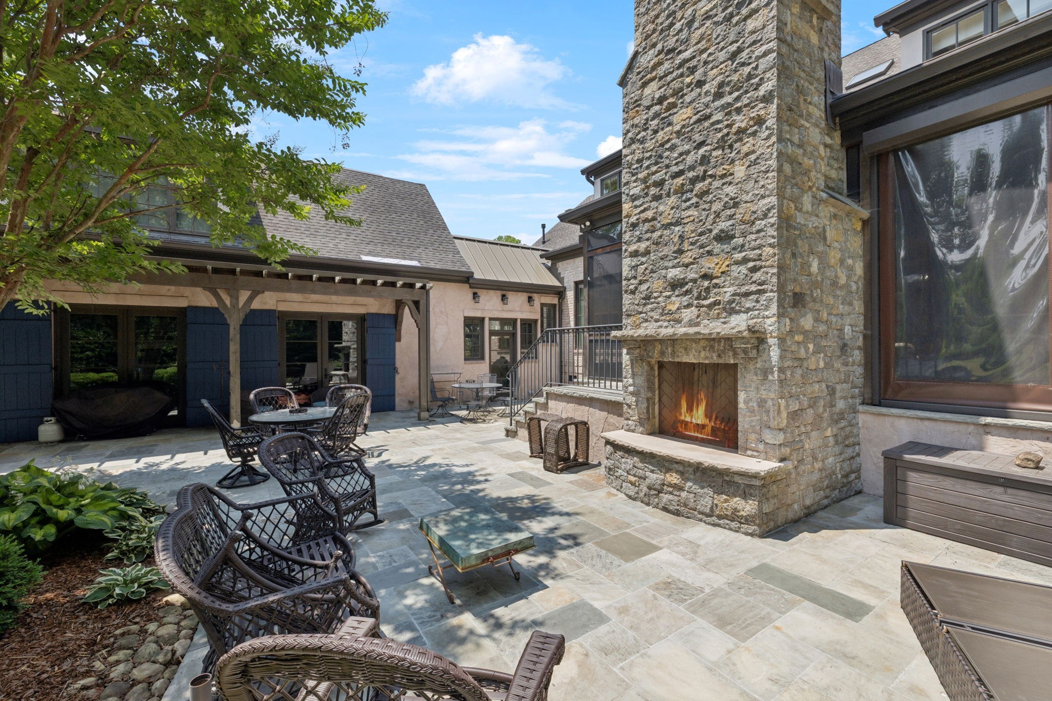 3309 Skyline Dr