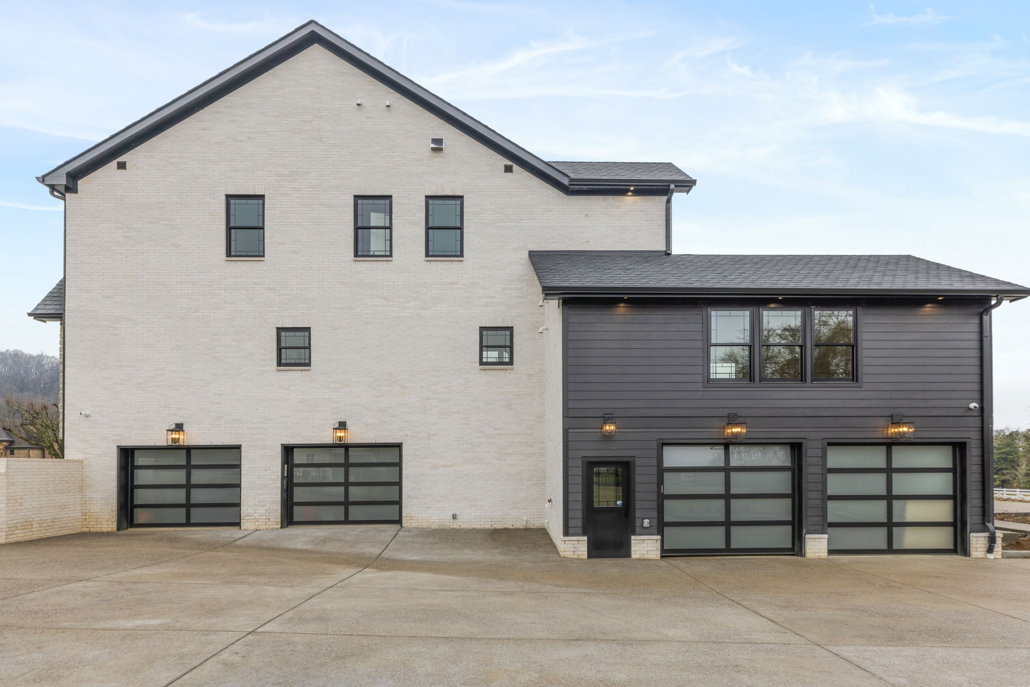 102 Steeplechase Ln