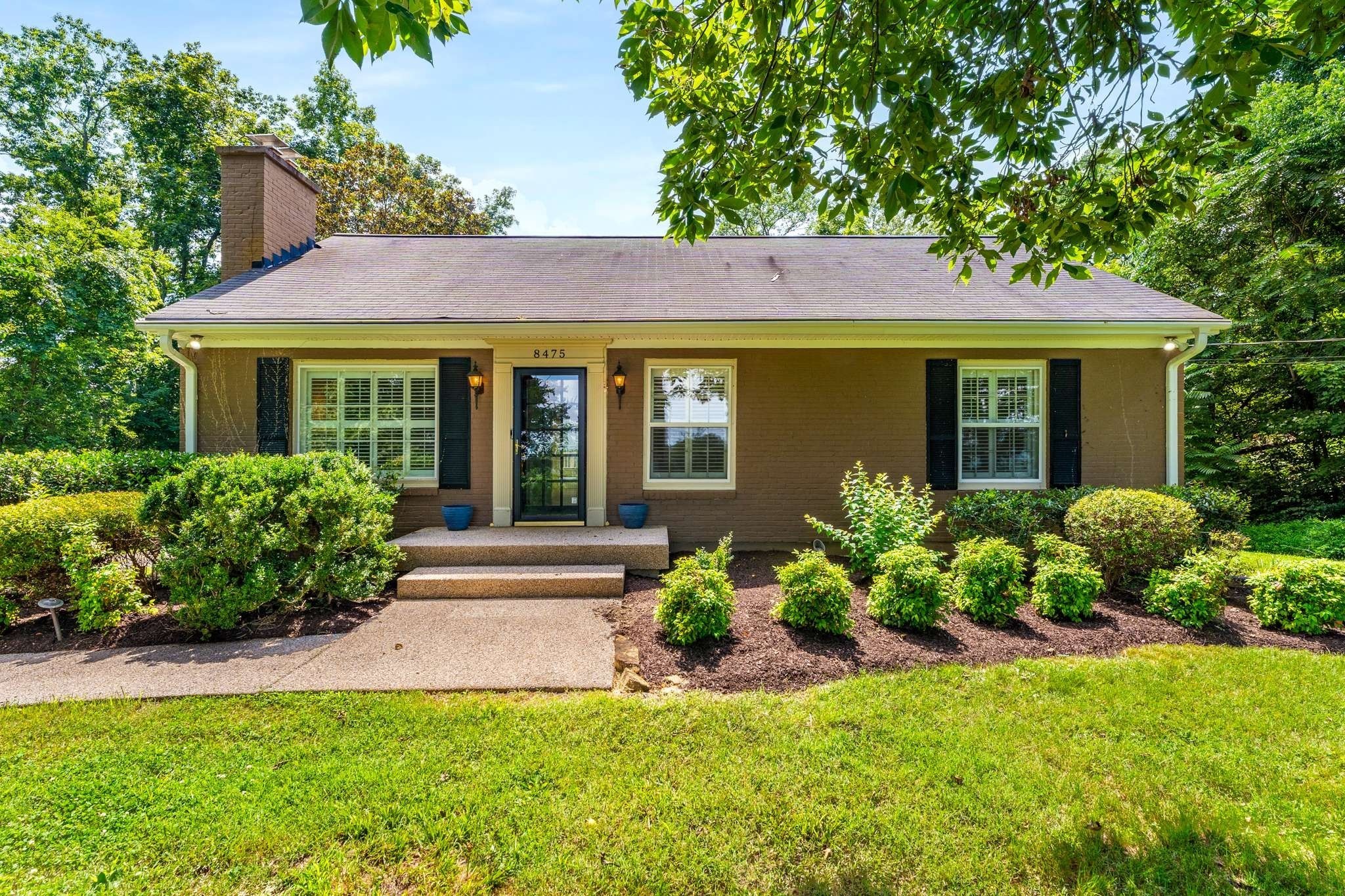 8475 McCrory Ln