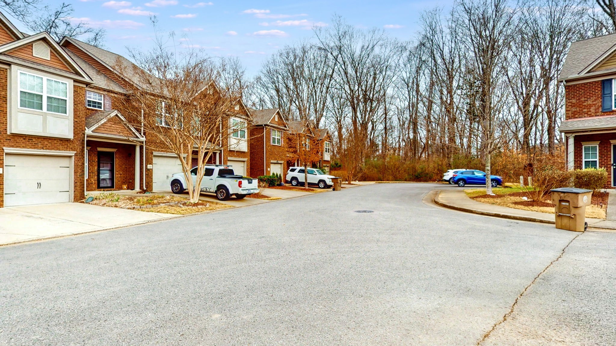 1367 Crown Point Pl