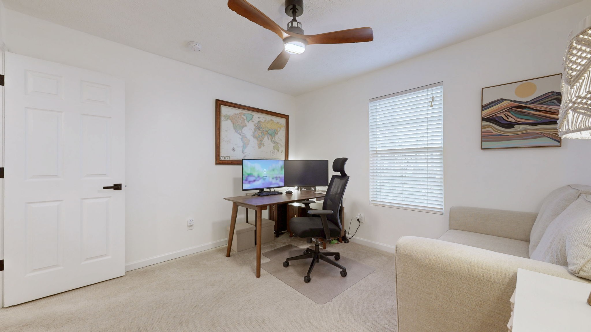 1367 Crown Point Pl