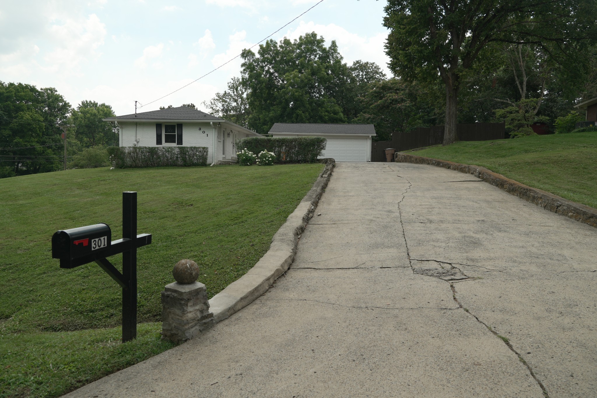 301 Bramblewood Dr