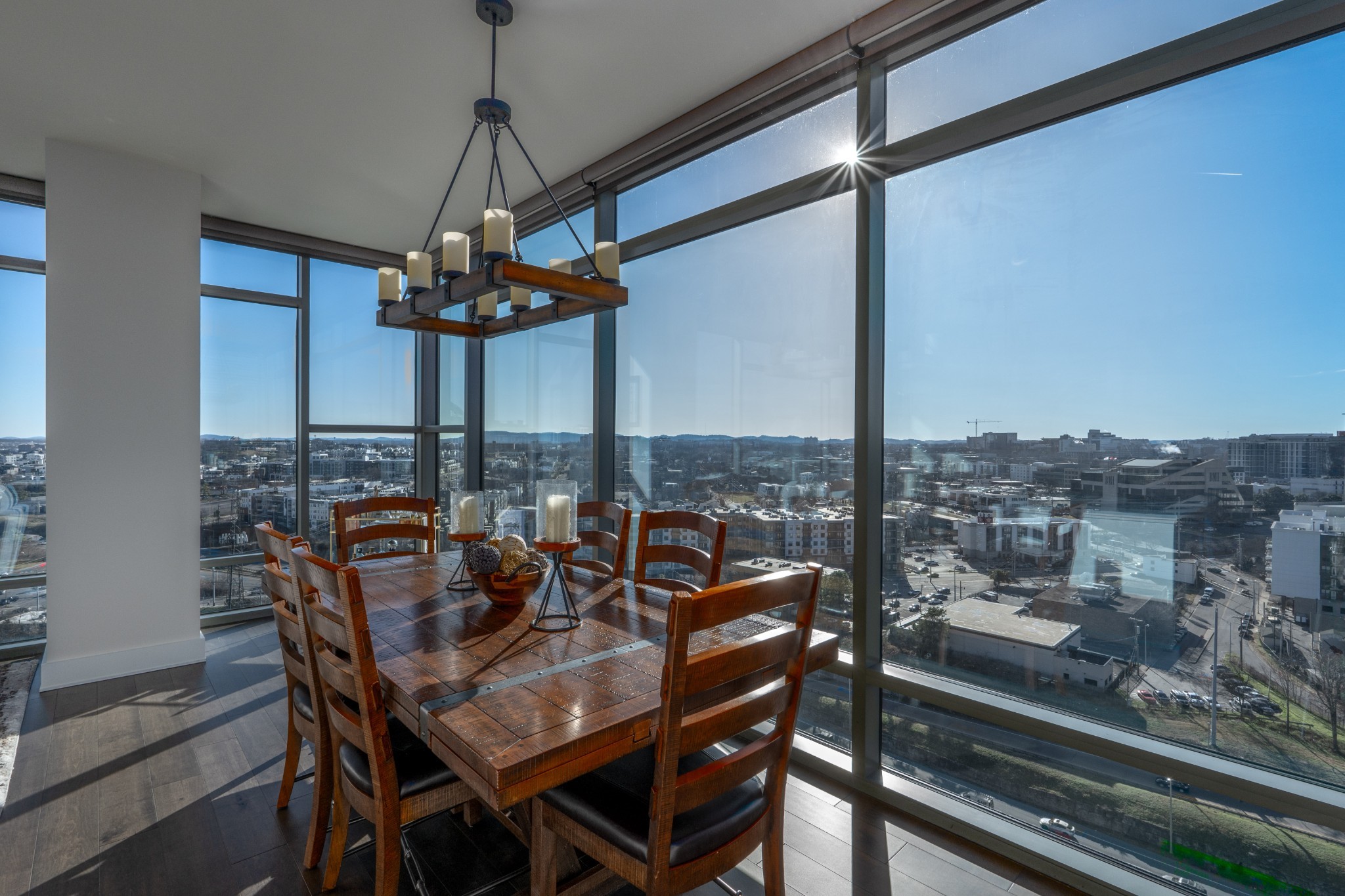 1212 Laurel St Unit: 1713 (B6)