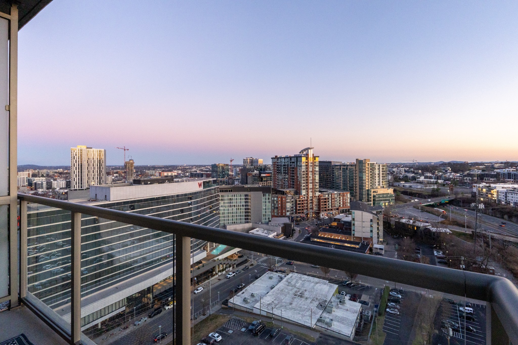 1212 Laurel St Unit: 1713 (B6)