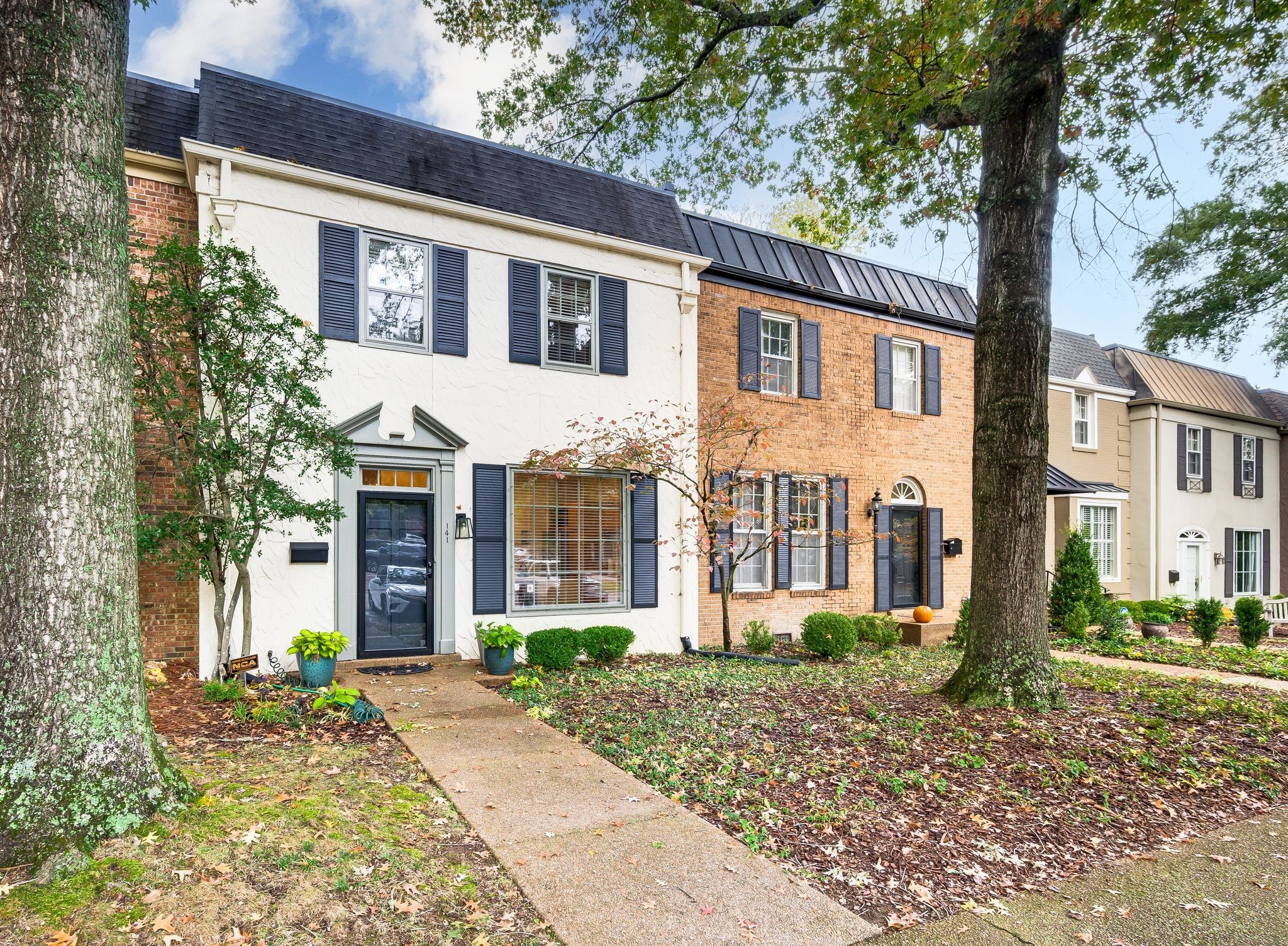 4400 Belmont Park Ter Unit: 141