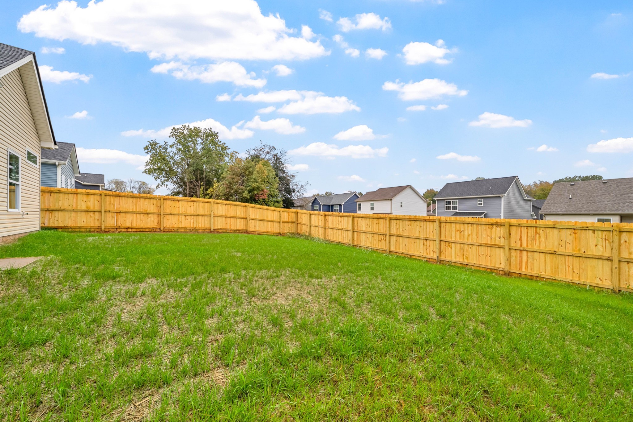 1072 Fox Dr