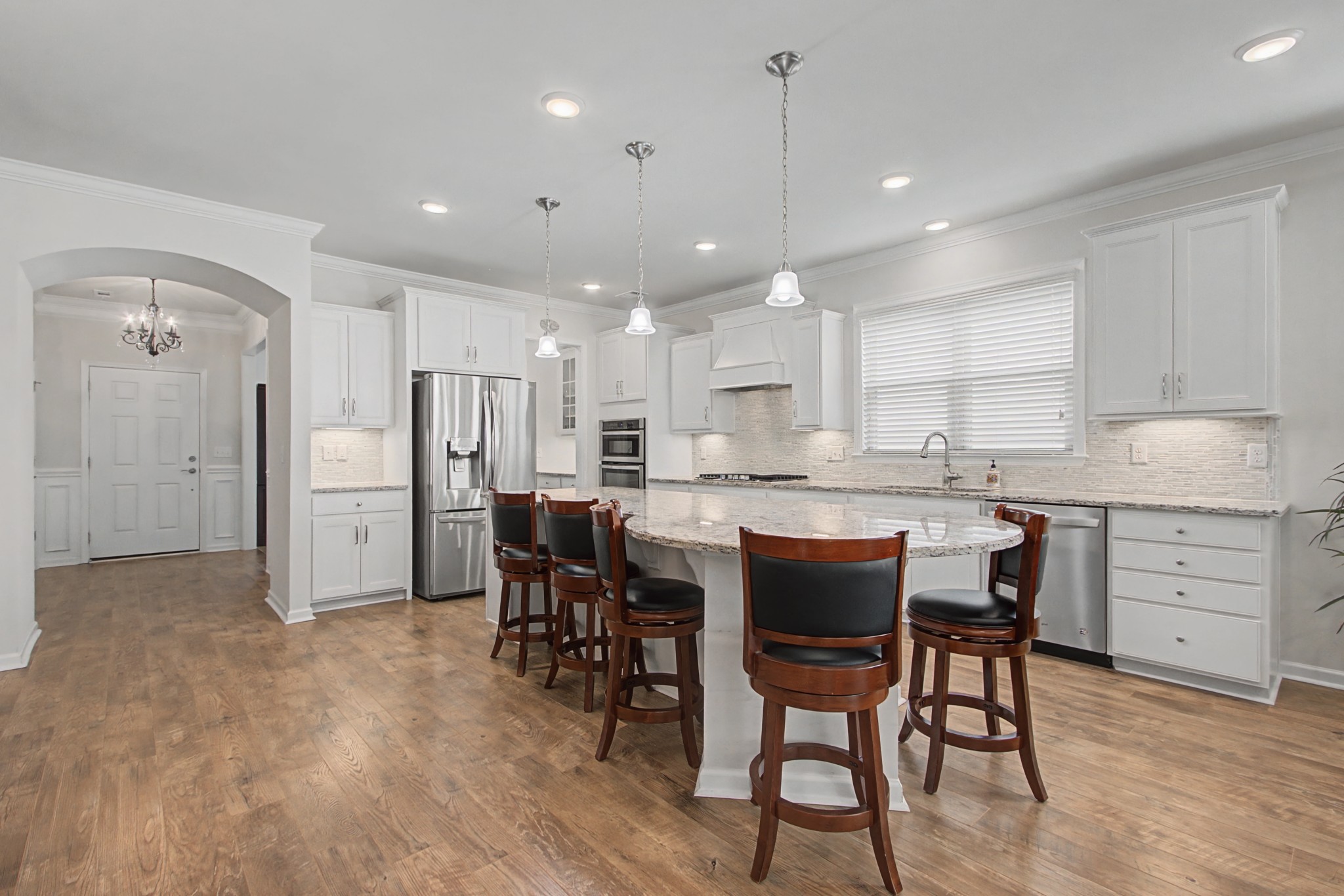 817 Clay Pl