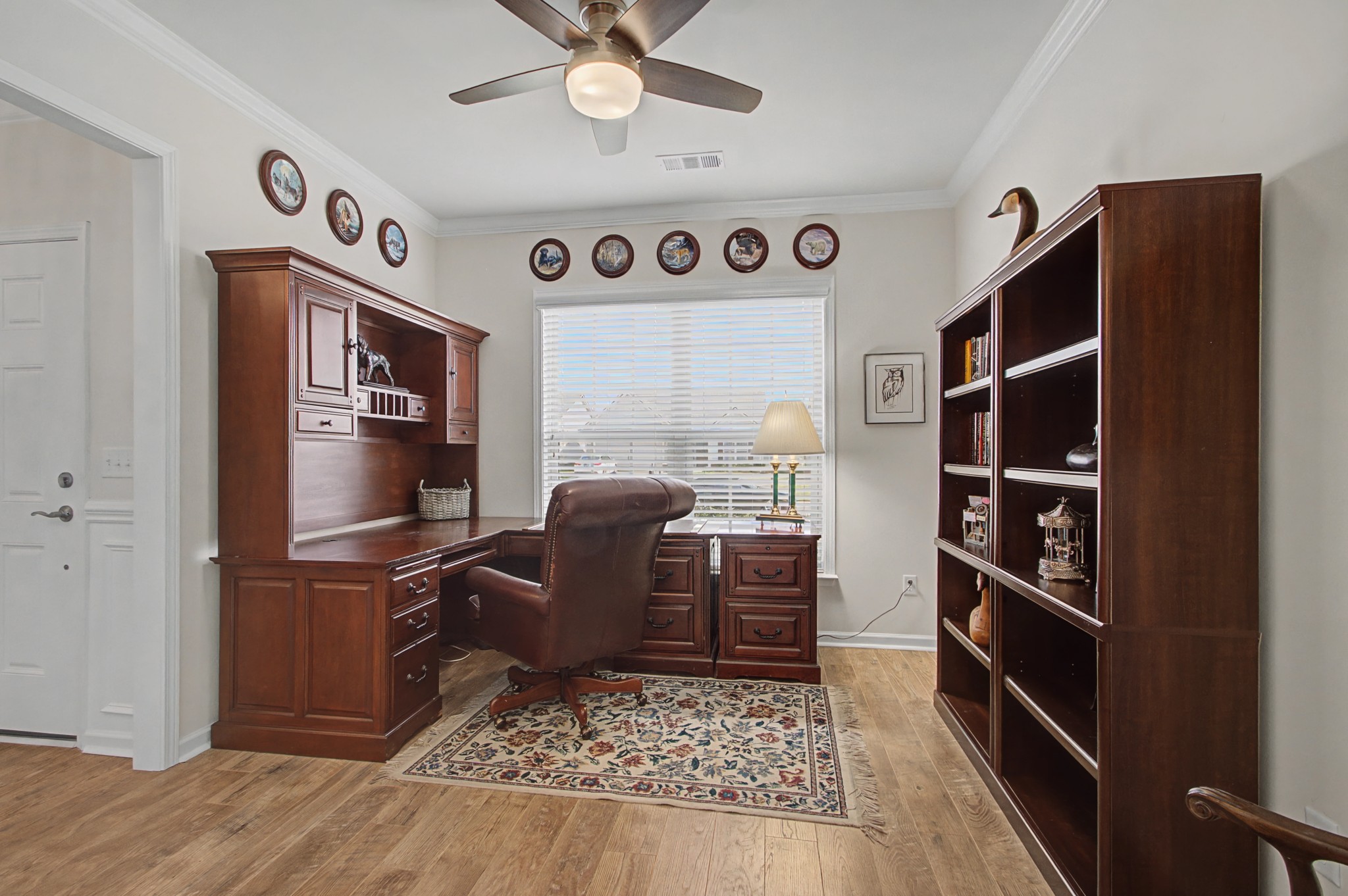 817 Clay Pl