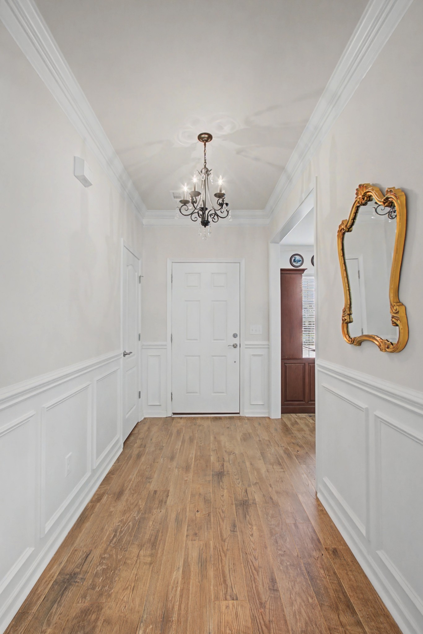 817 Clay Pl