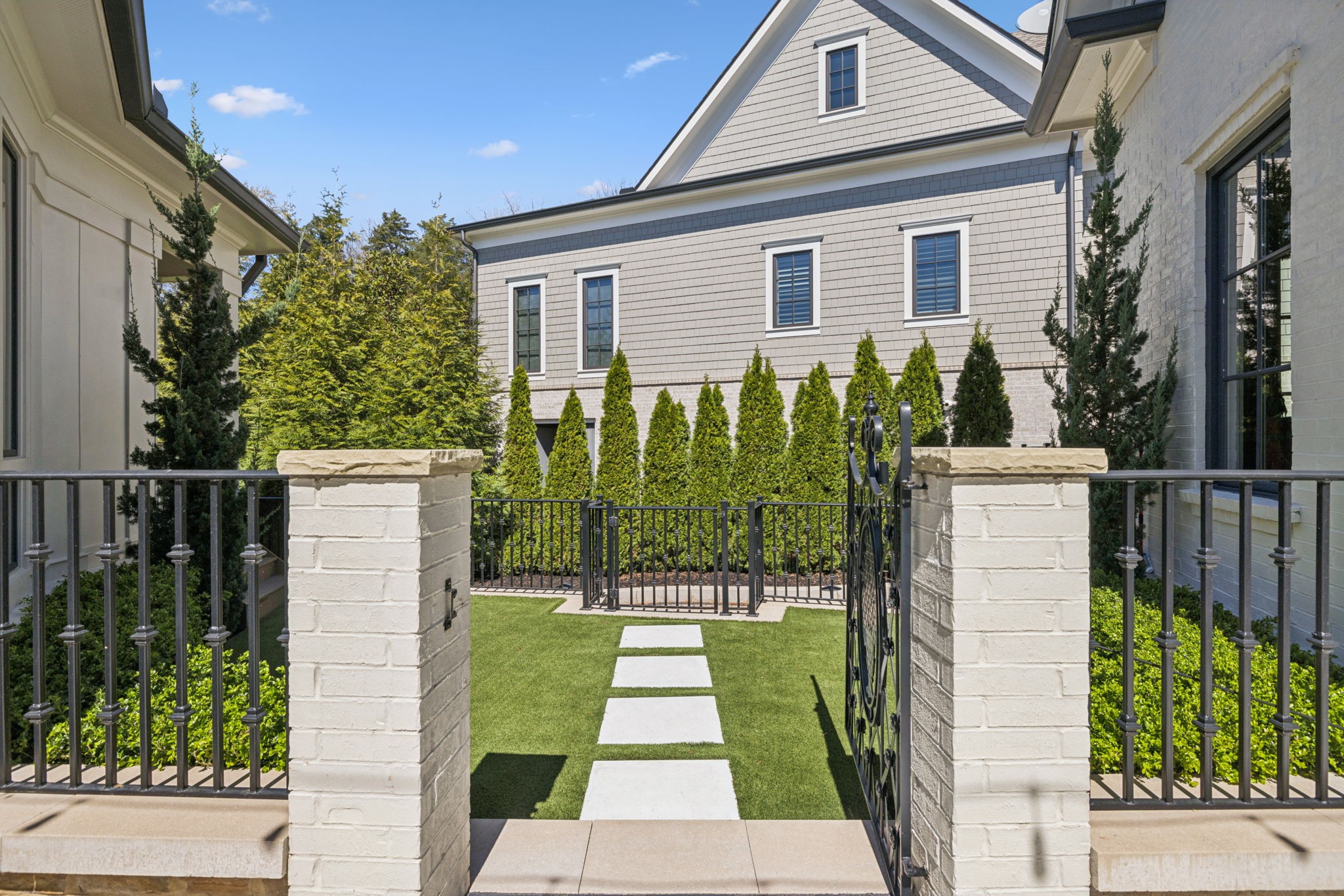 8809 Drosera Cir