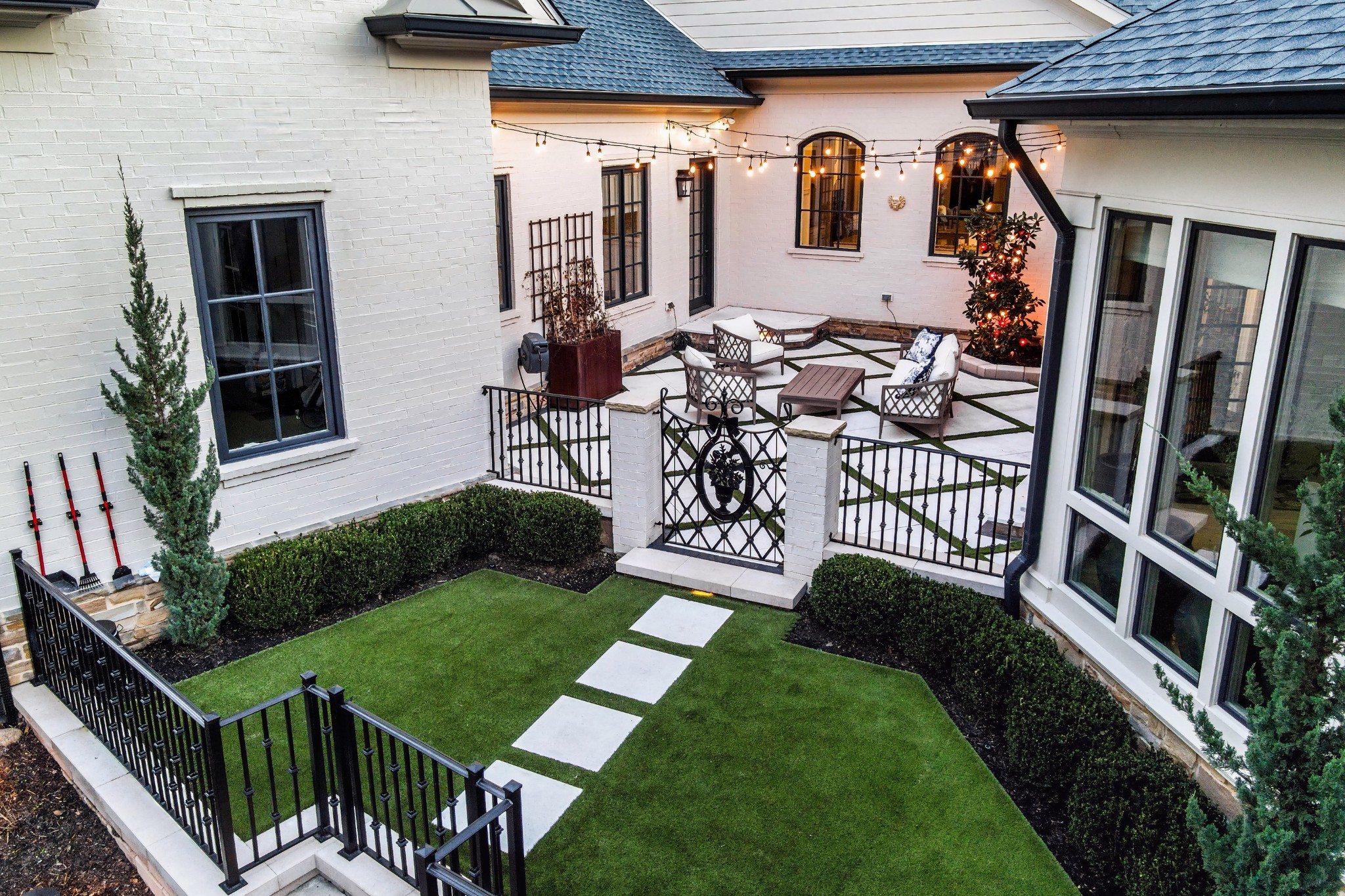 8809 Drosera Cir