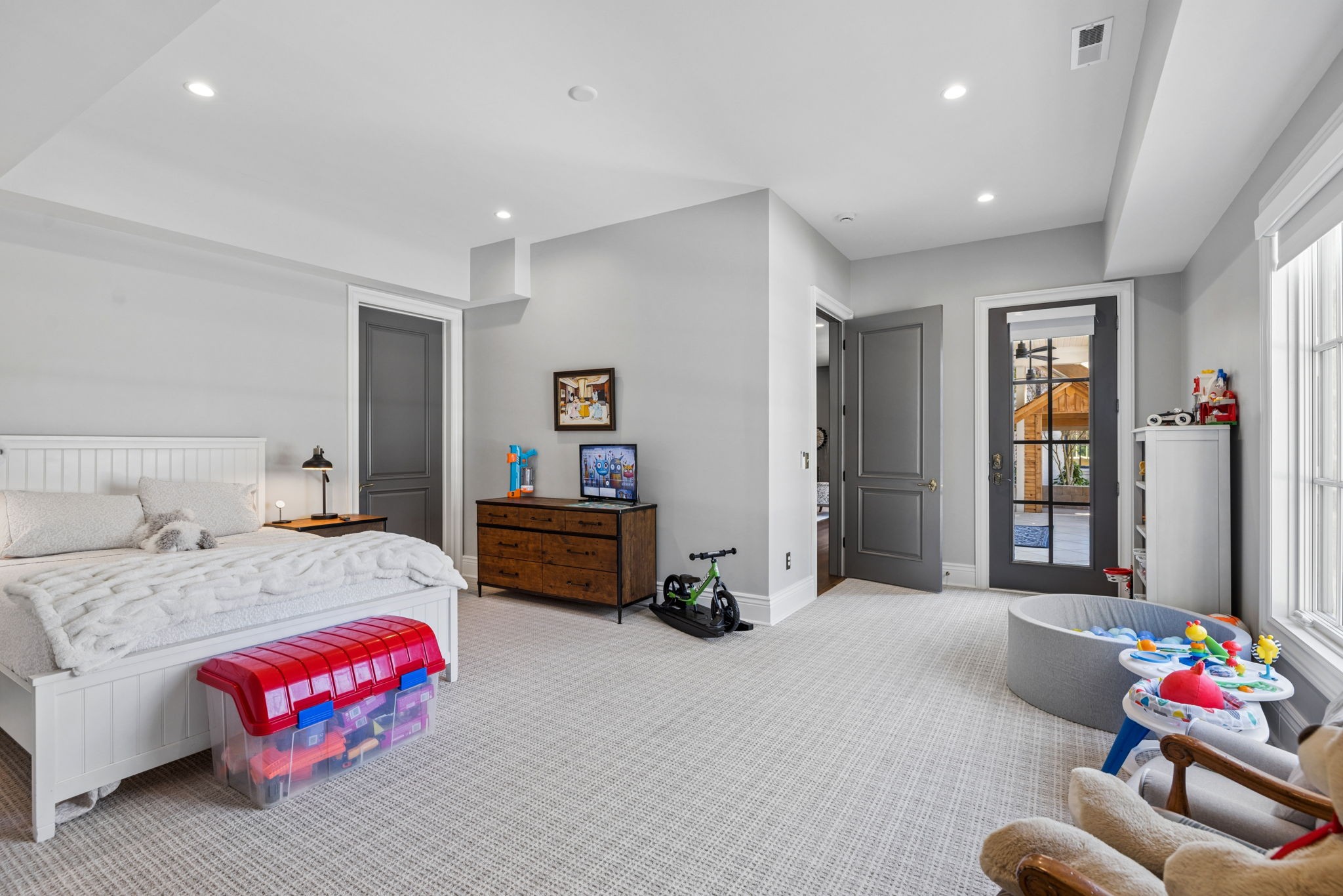 8809 Drosera Cir