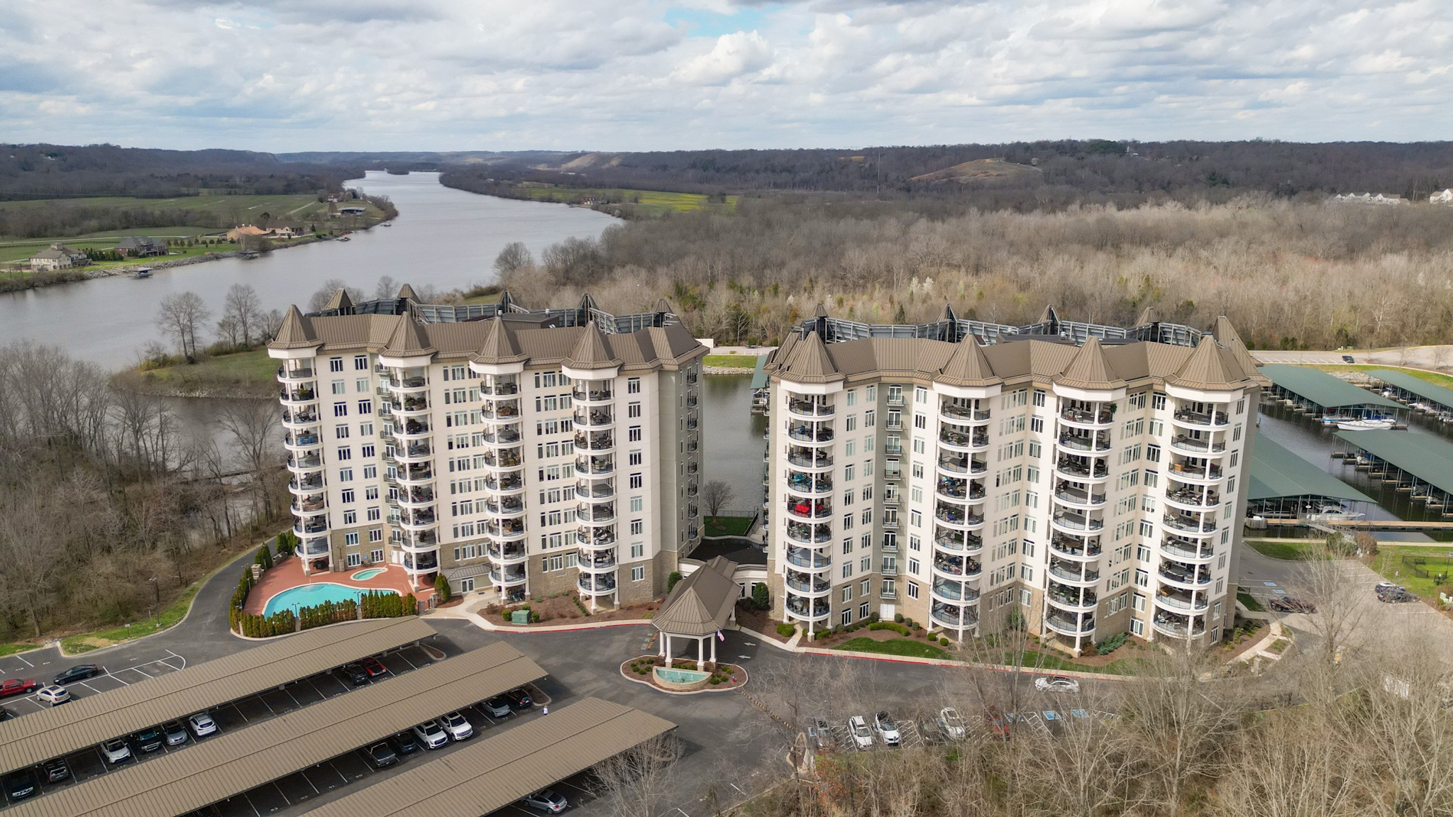 400 Warioto Way Unit: 706