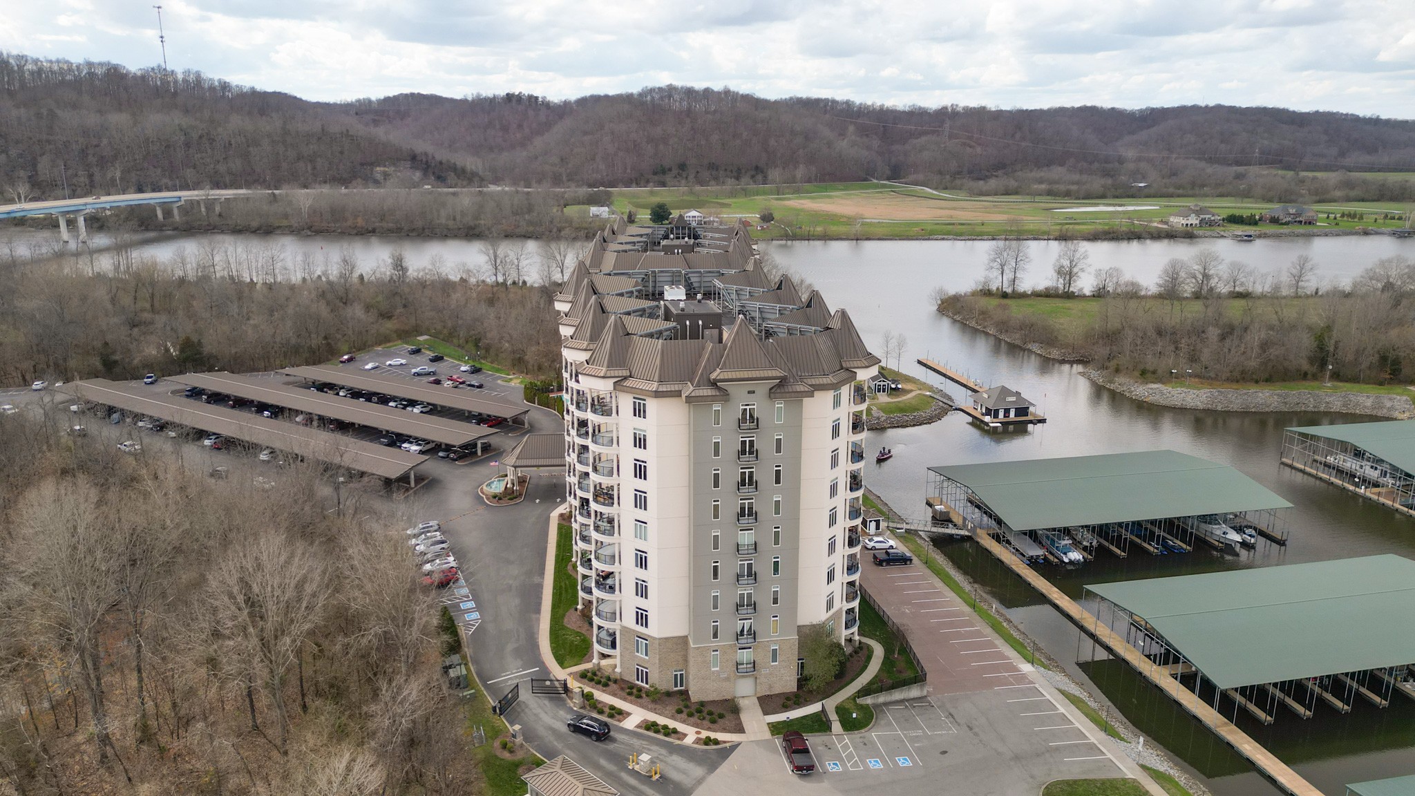 400 Warioto Way Unit: 706