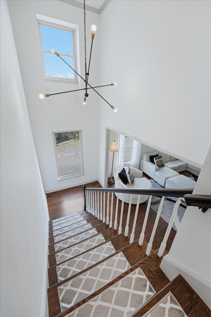 128 Jefferson Sq