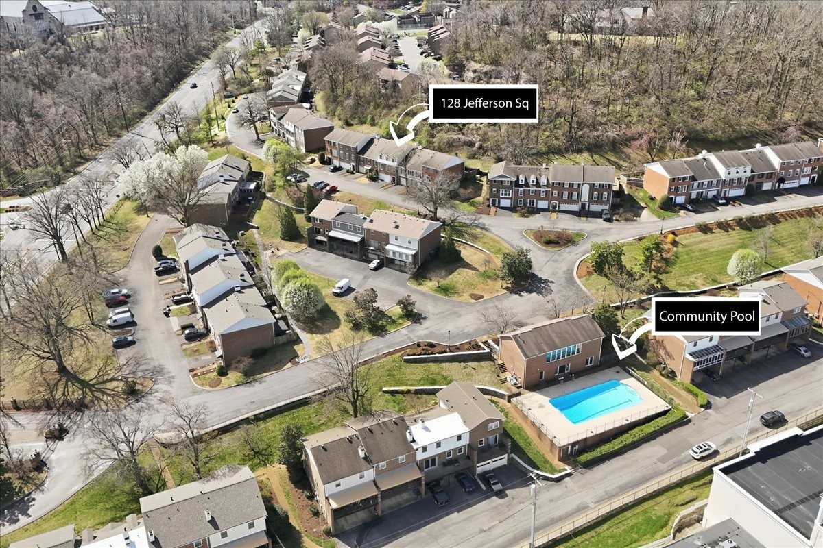 128 Jefferson Sq