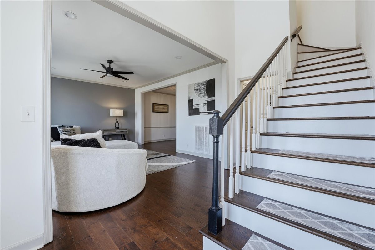 128 Jefferson Sq