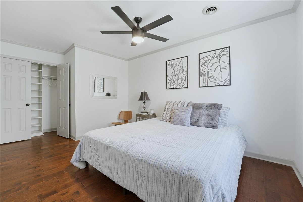 128 Jefferson Sq