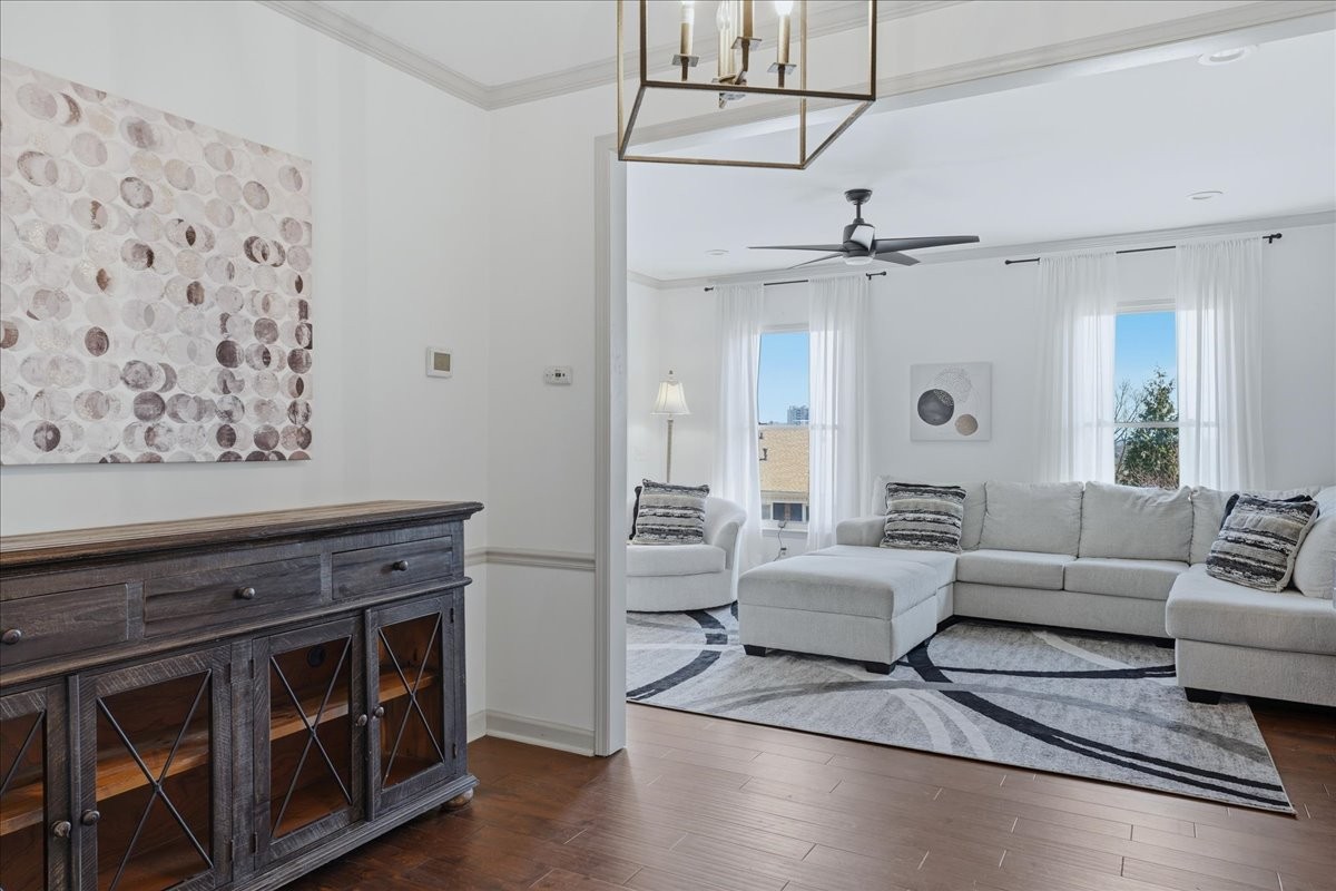 128 Jefferson Sq