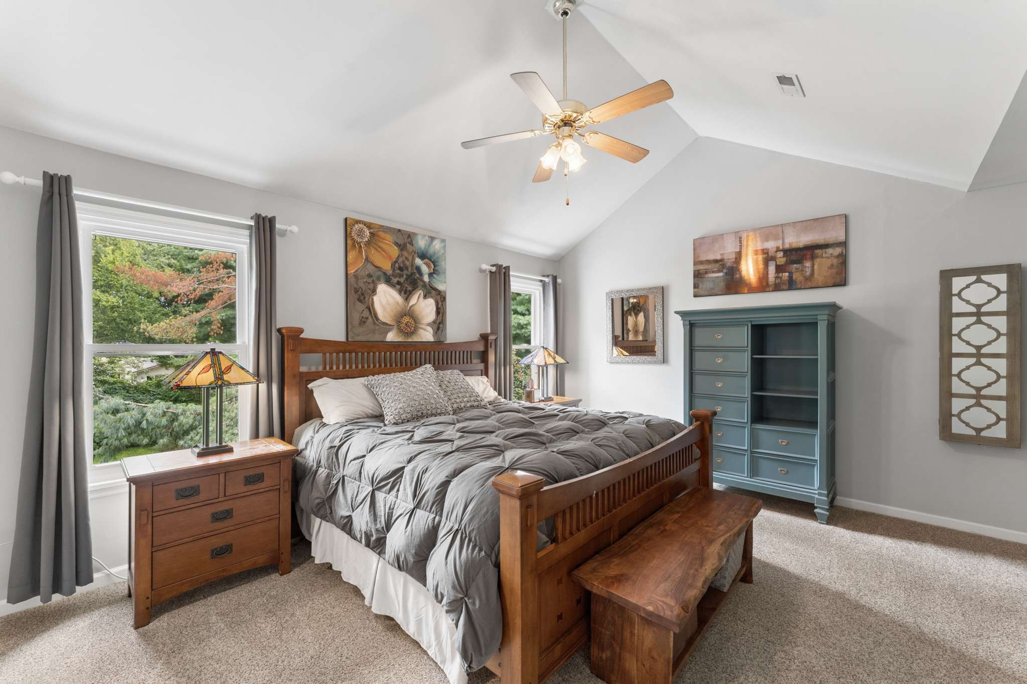 163 Clarendon Cir