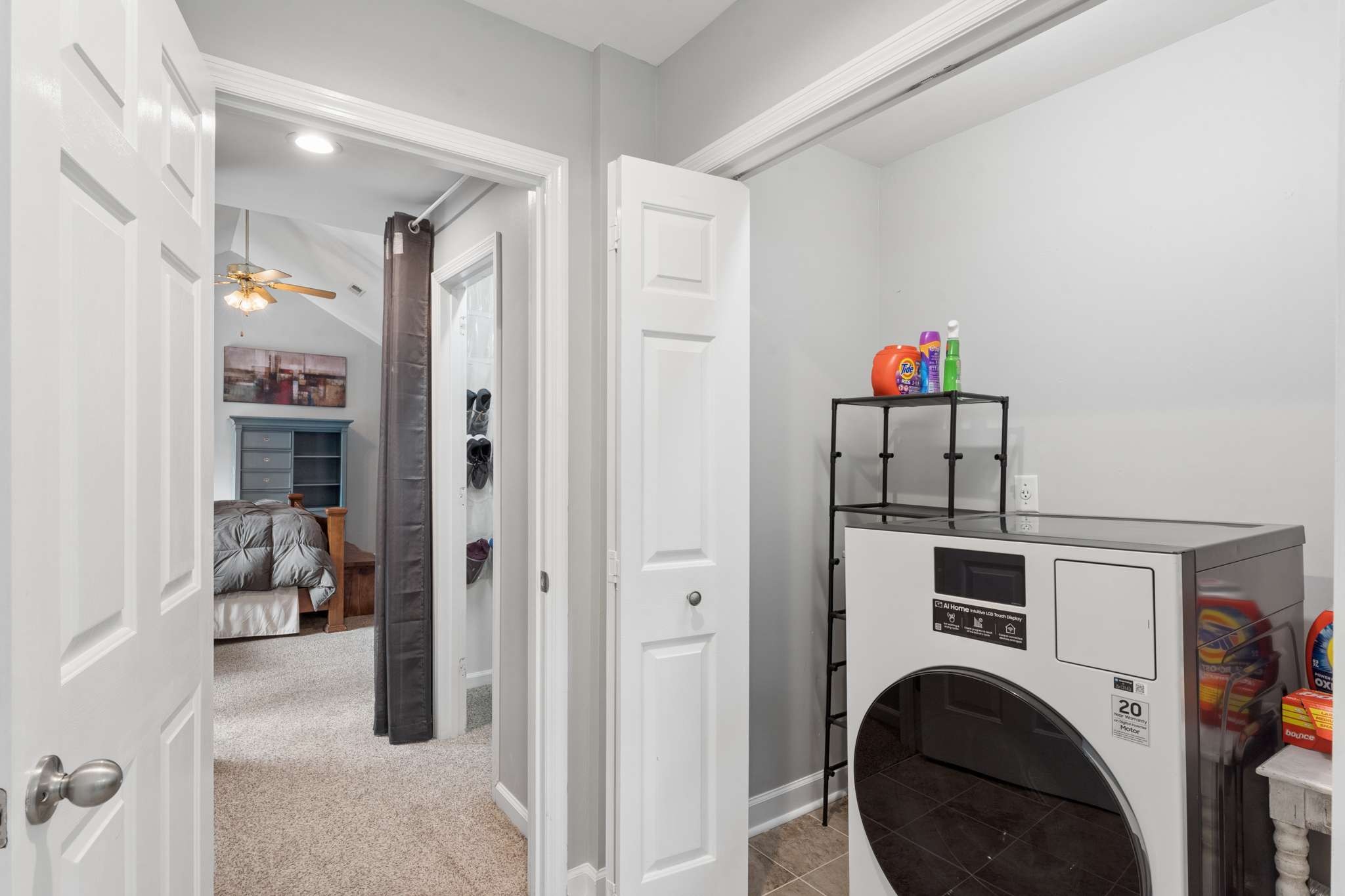 163 Clarendon Cir