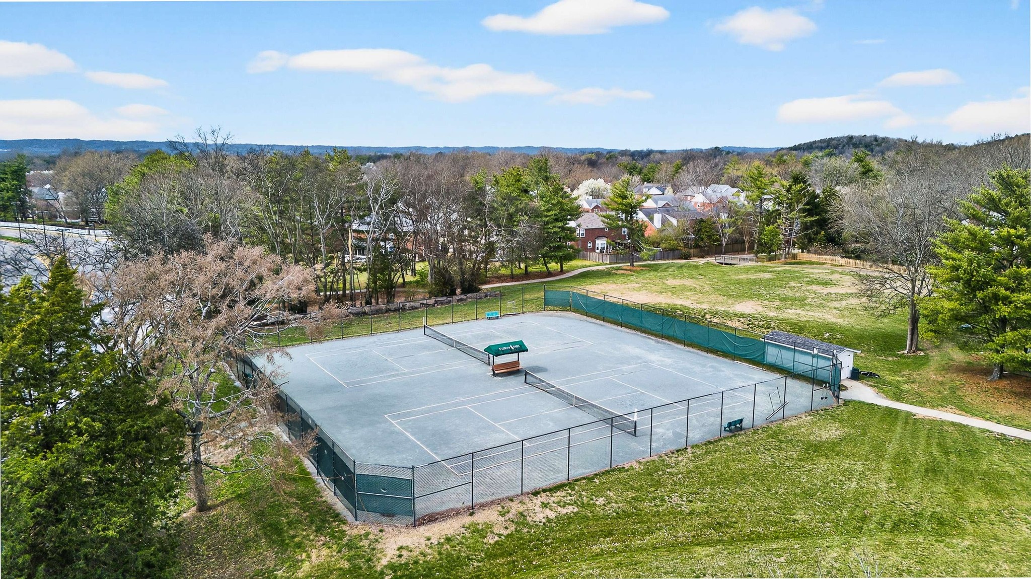 163 Clarendon Cir