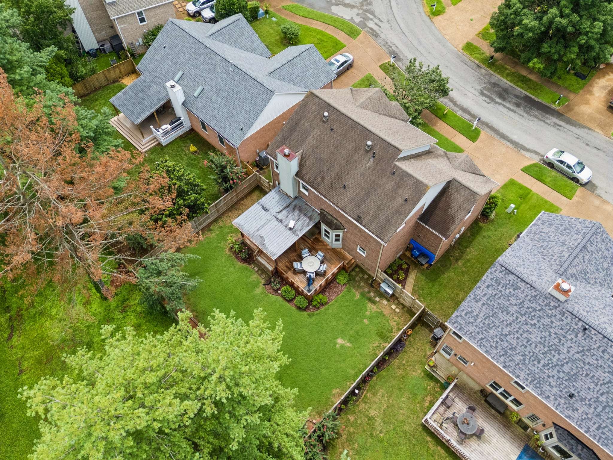 163 Clarendon Cir