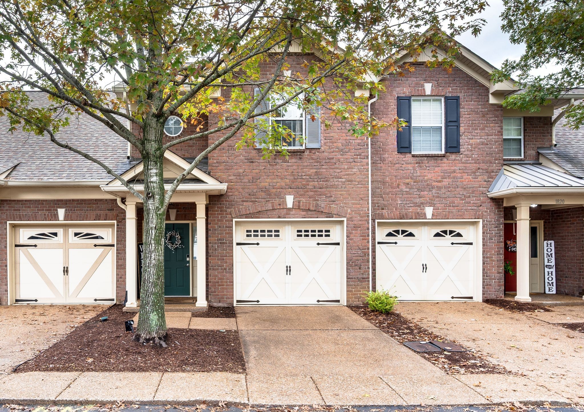 1819 Brentwood Pointe