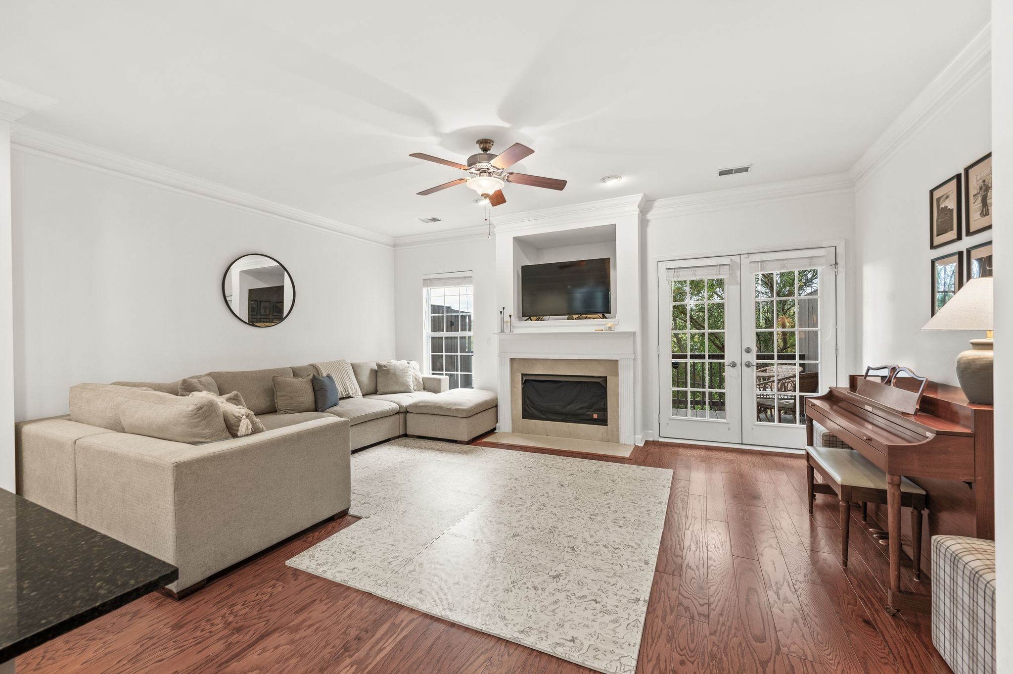 1819 Brentwood Pointe