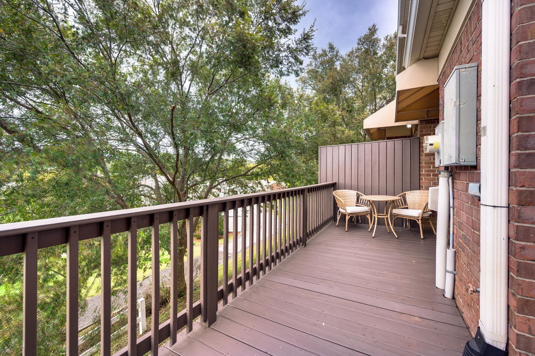 1819 Brentwood Pointe