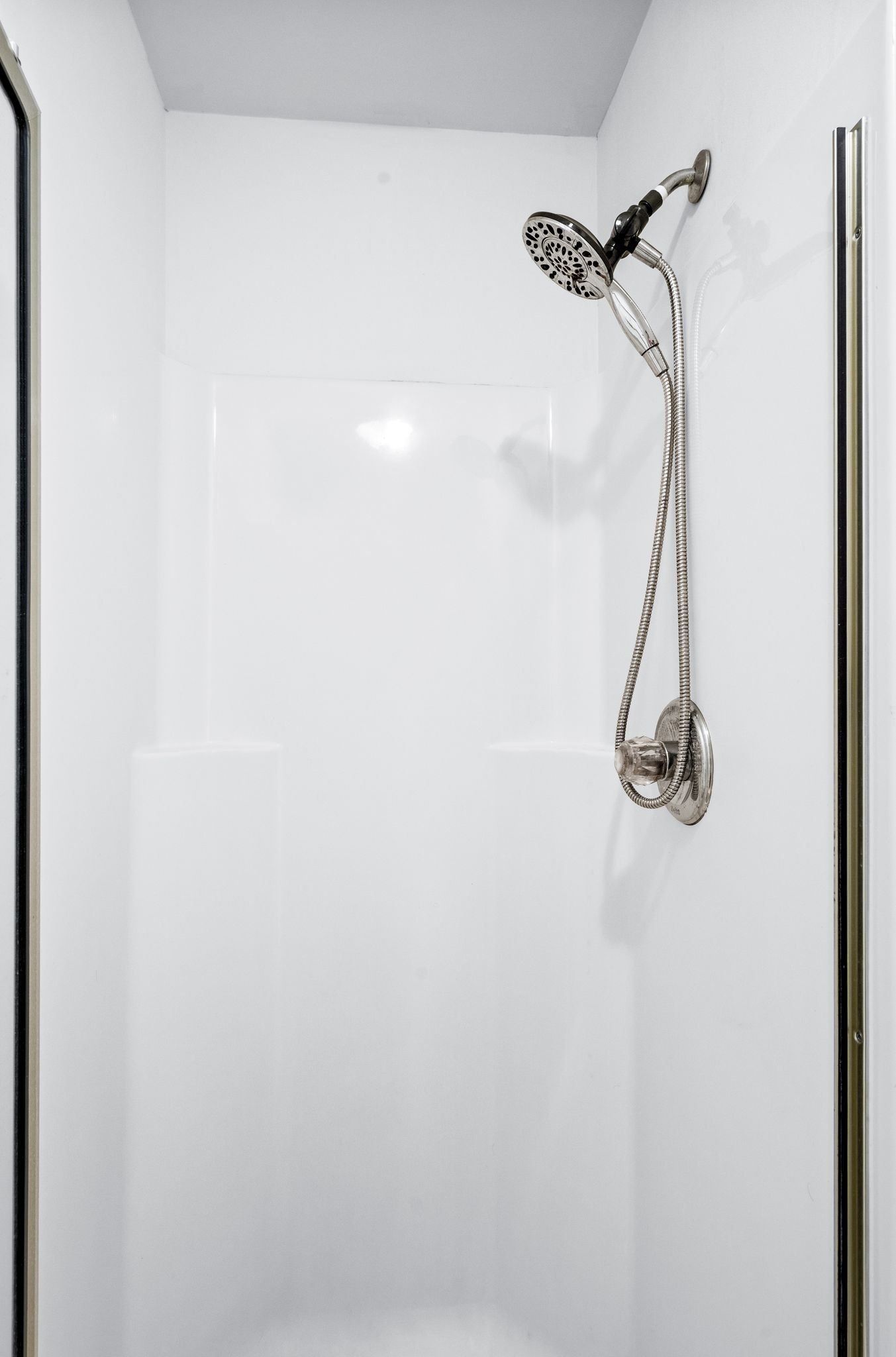 1819 Brentwood Pointe