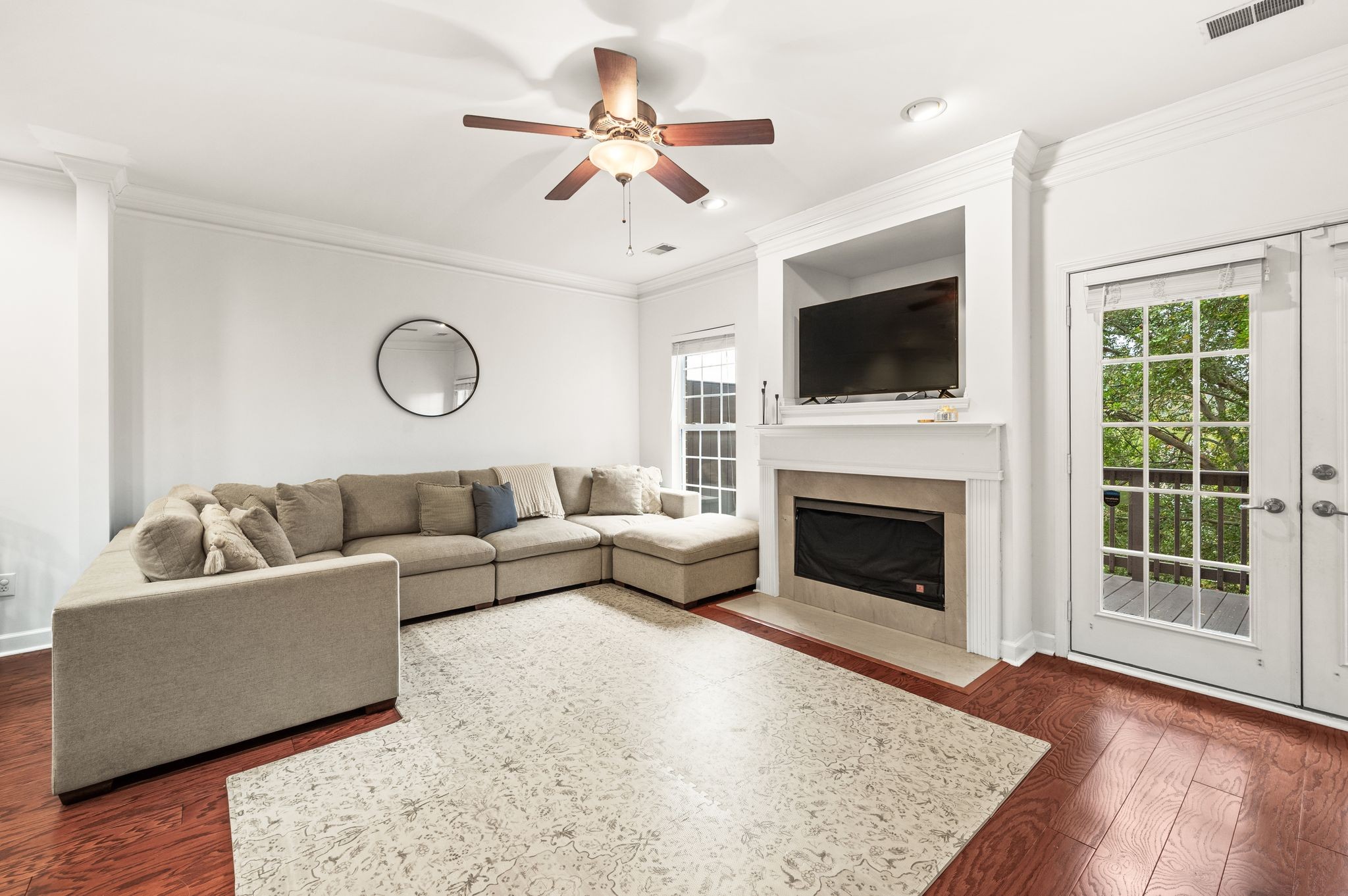 1819 Brentwood Pointe