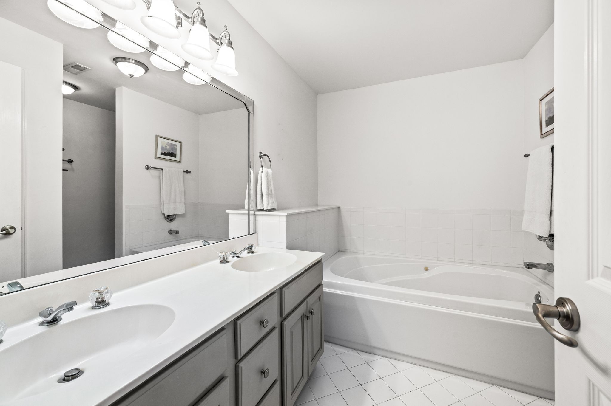 1819 Brentwood Pointe