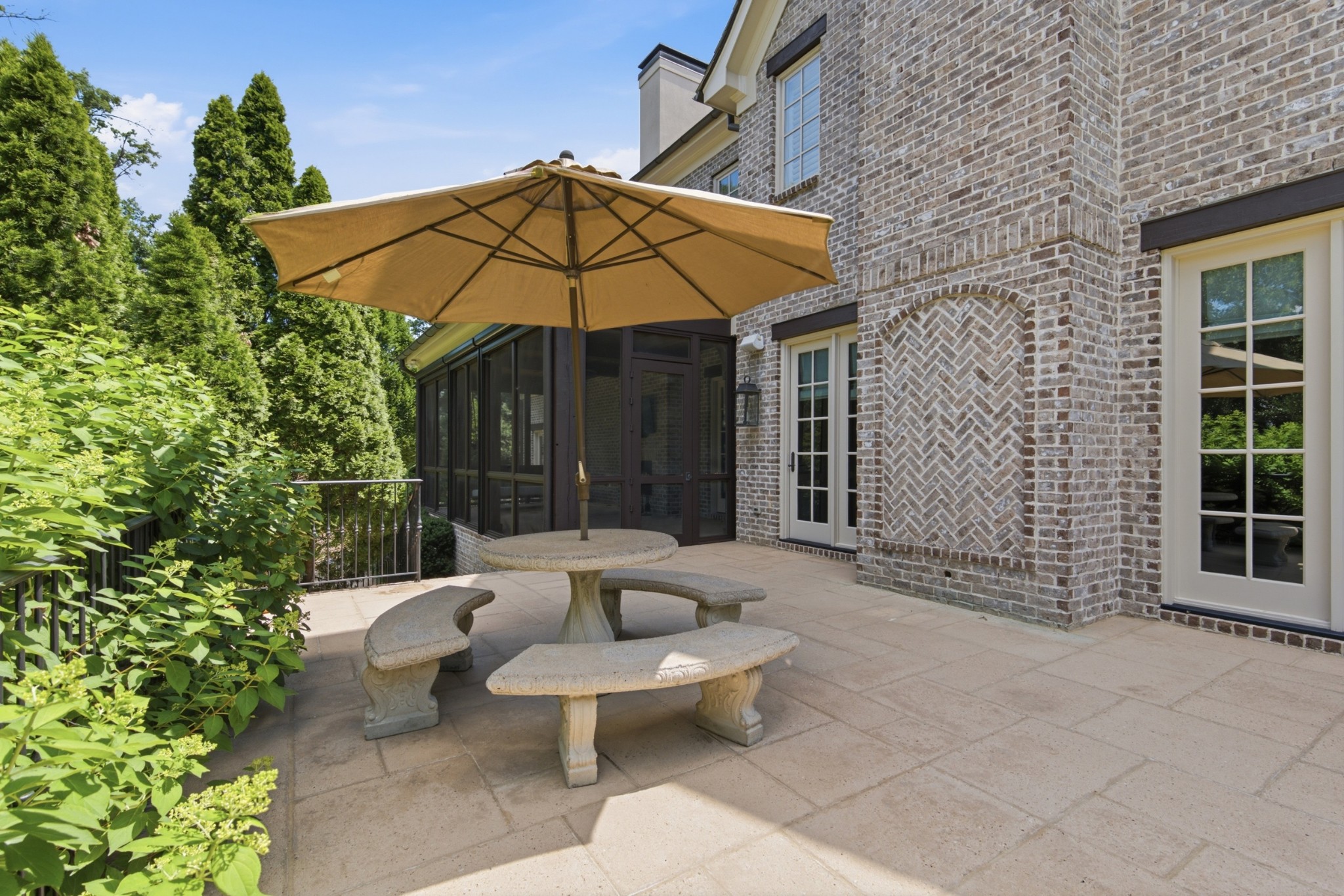 4533 Alcott Dr