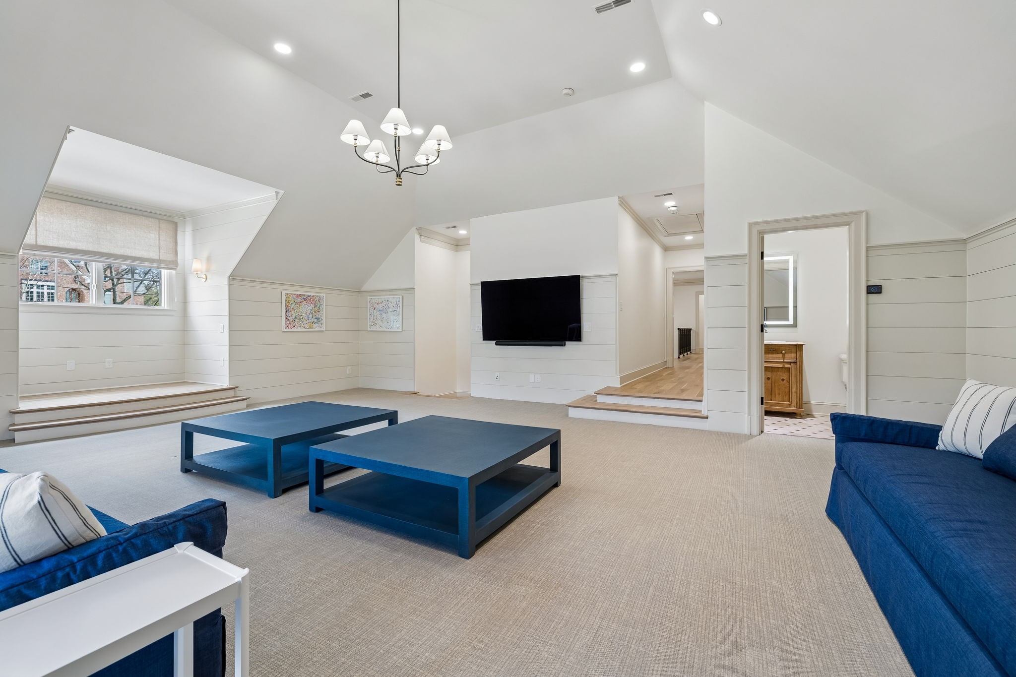 4533 Alcott Dr