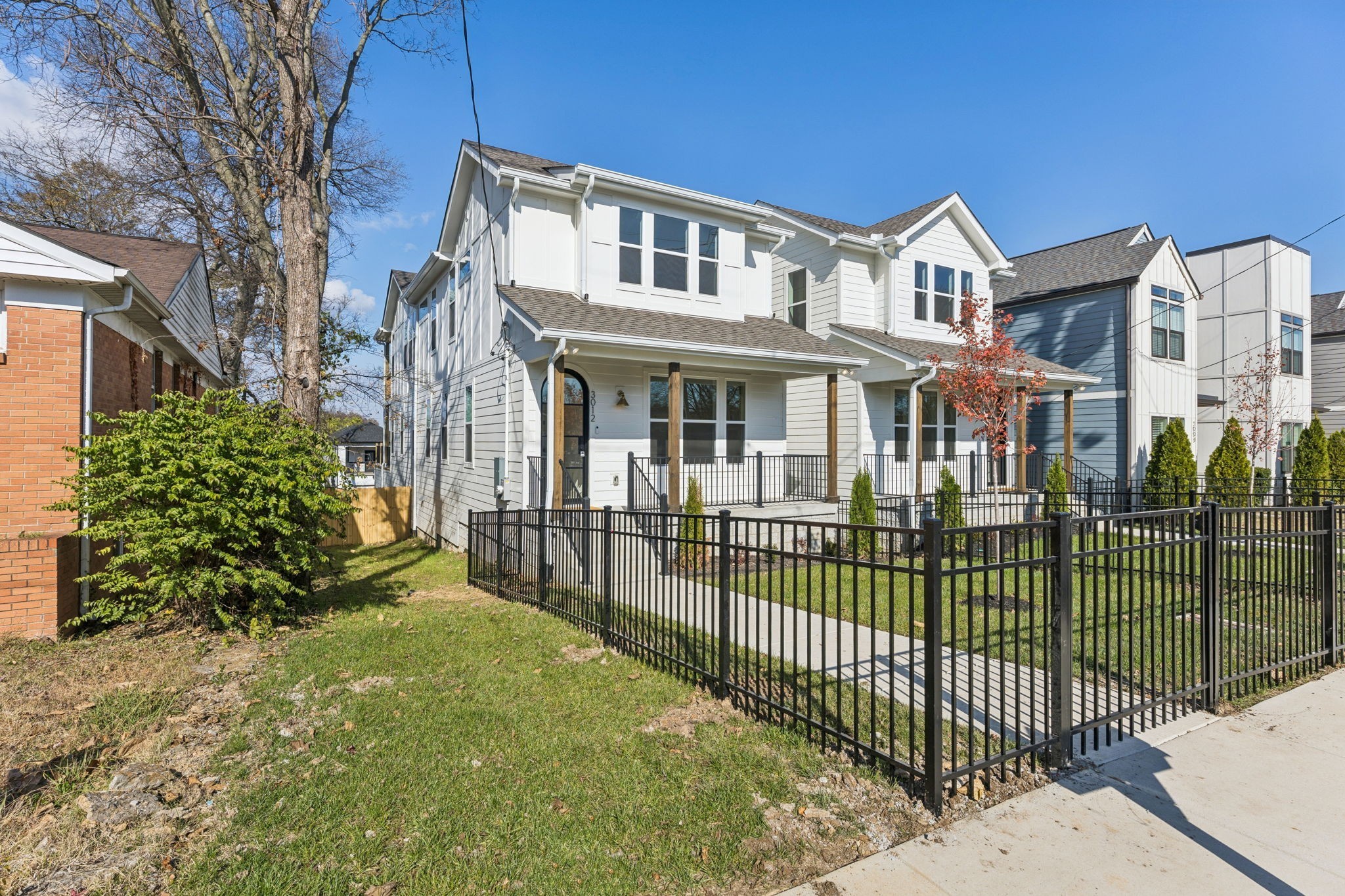 3012 Batavia St