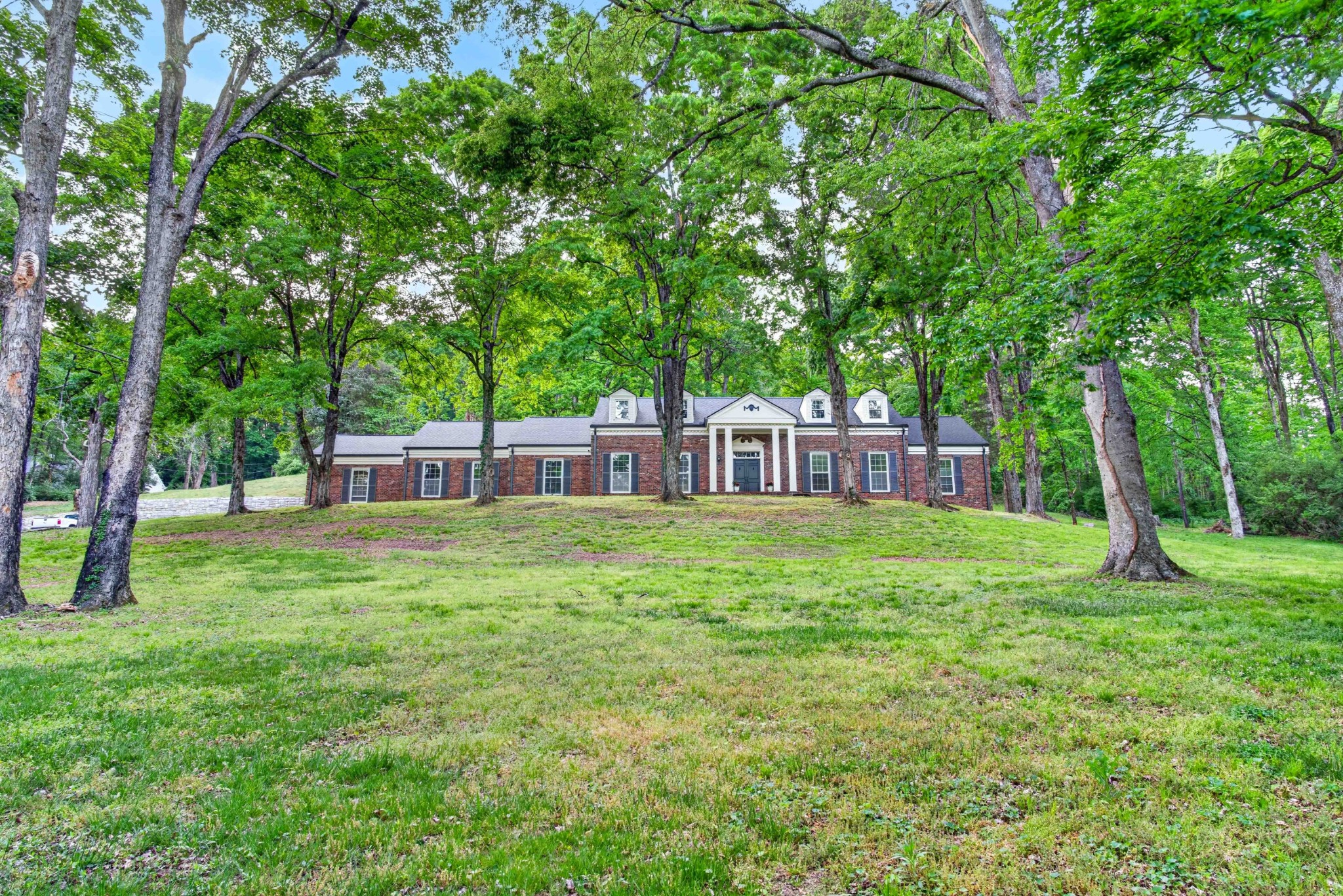 4353 Chickering Ln