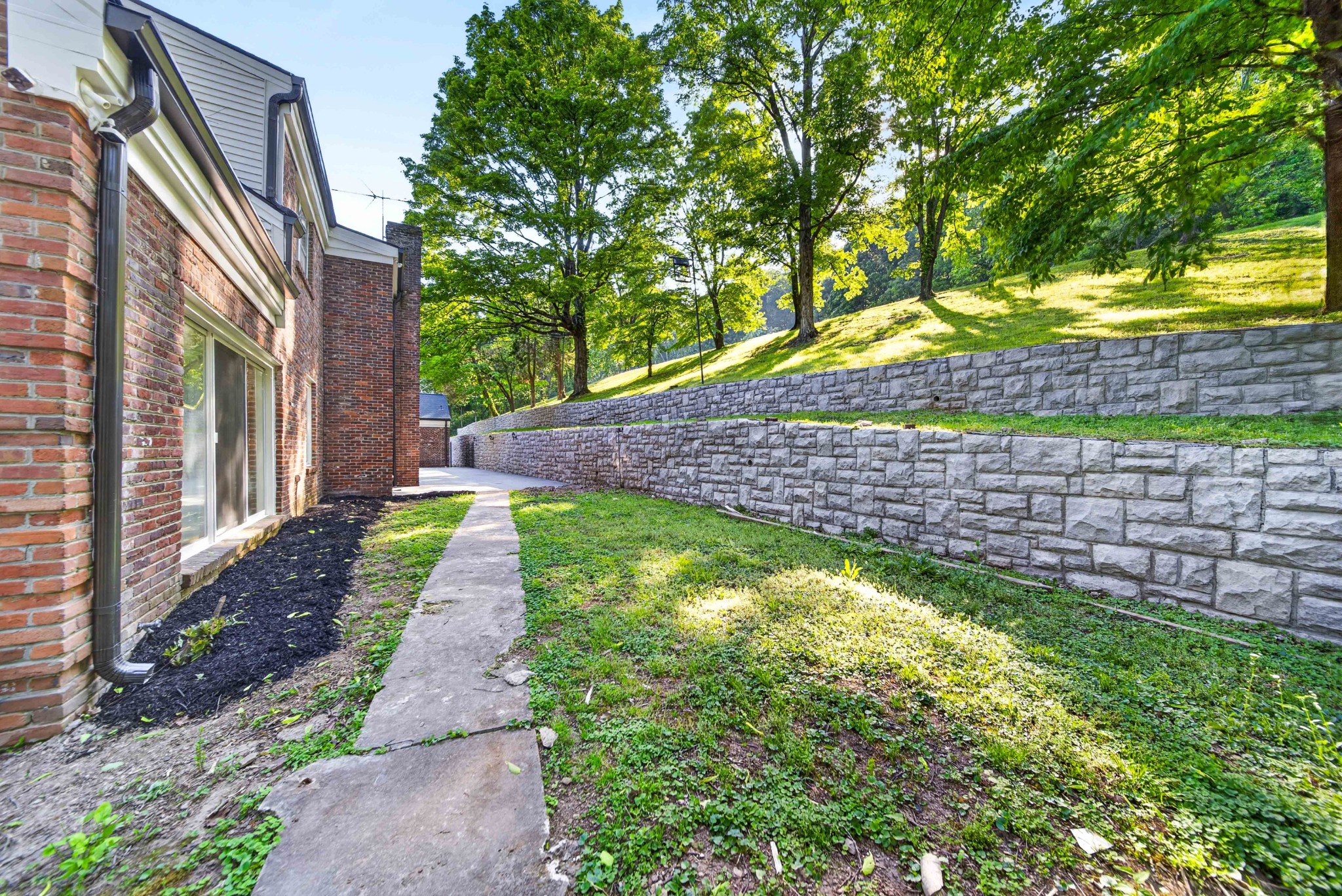 4353 Chickering Ln